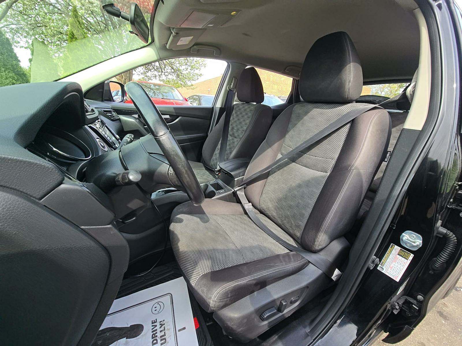 2017 Nissan Rogue Sport SV AWD