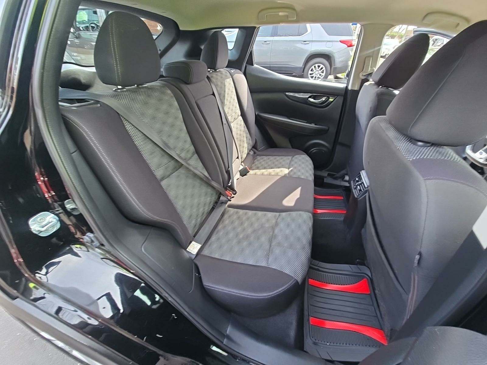 2017 Nissan Rogue Sport SV AWD