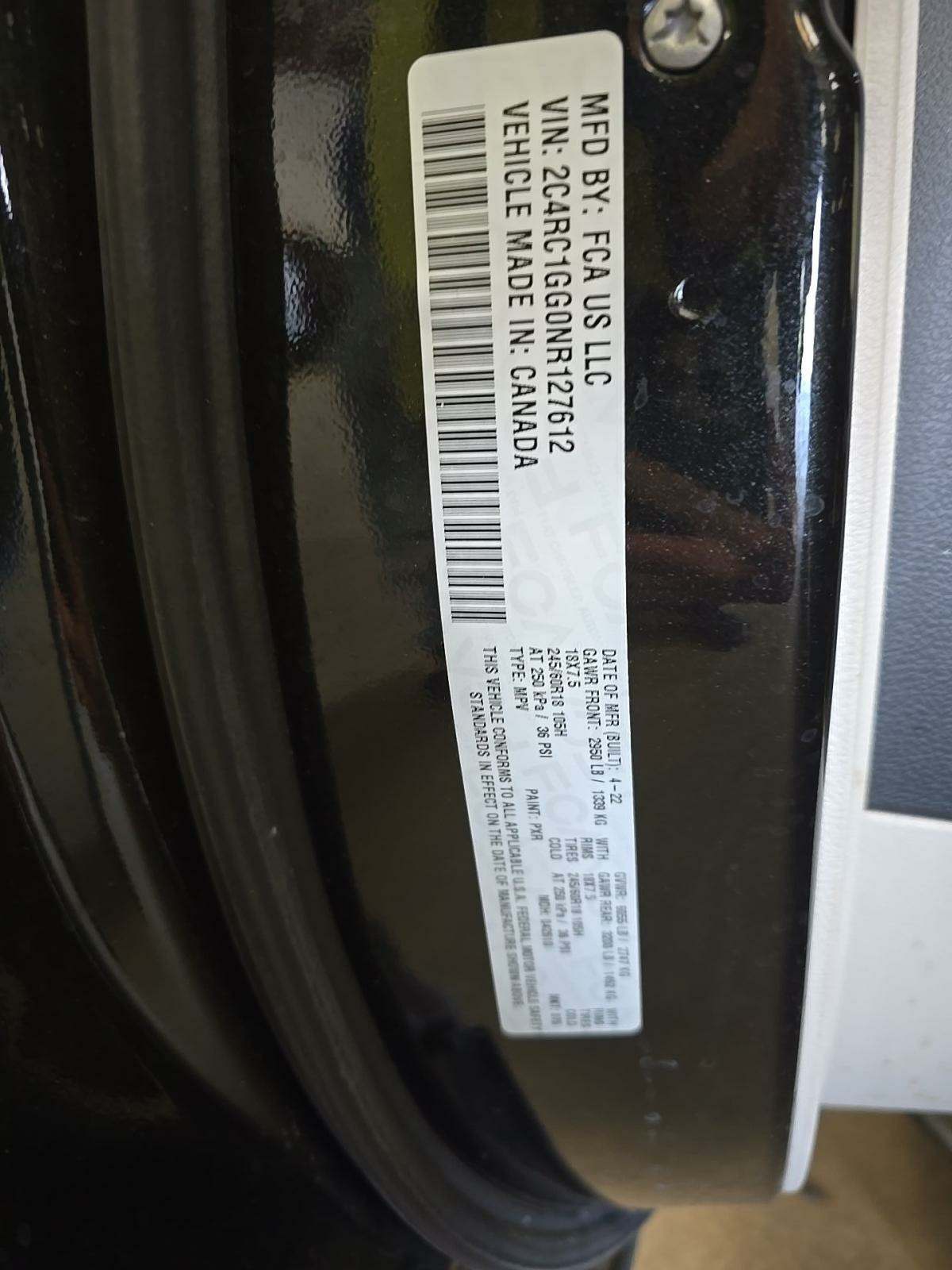 2022 Chrysler Pacifica Limited FWD