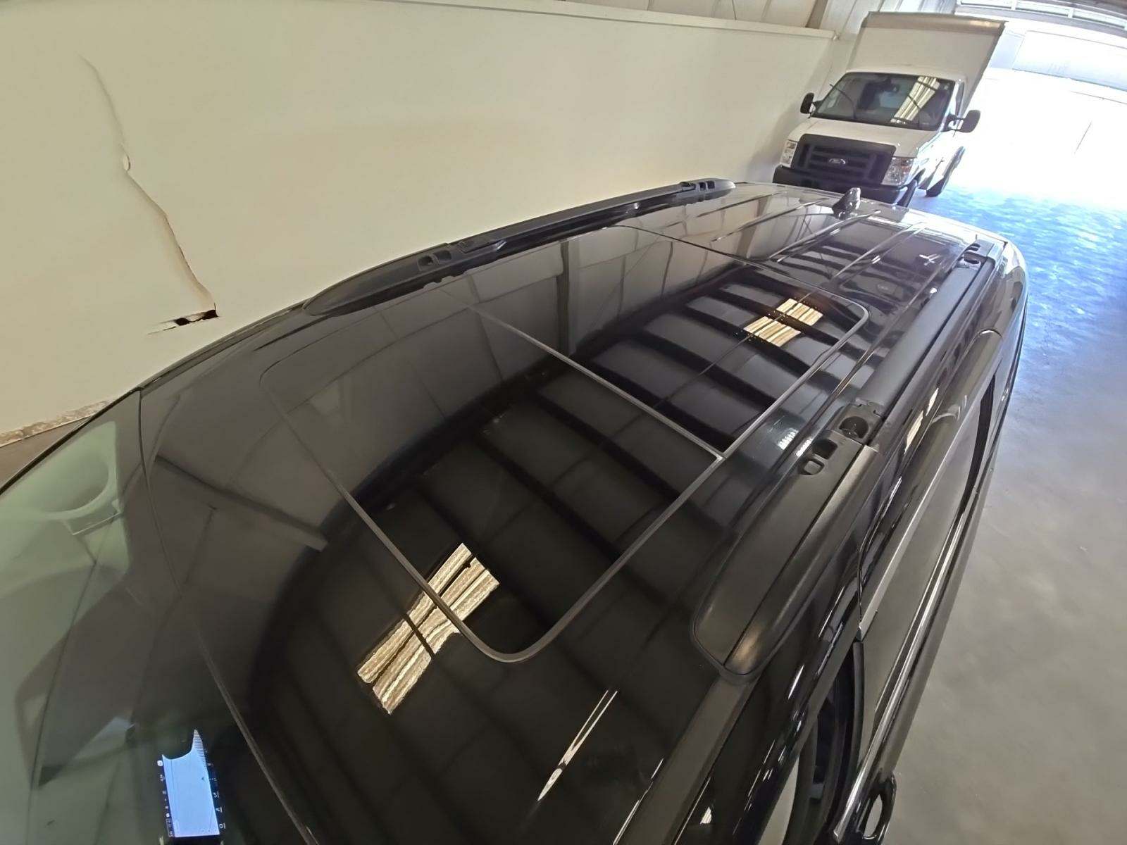 2022 Chrysler Pacifica Limited FWD