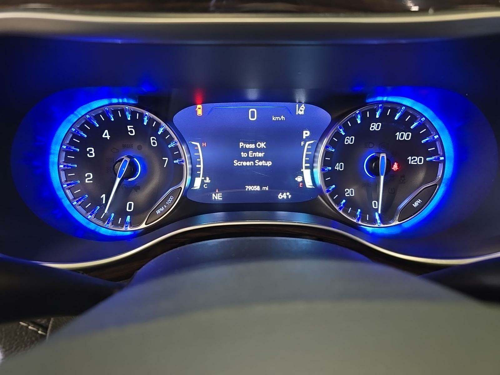 2022 Chrysler Pacifica Limited FWD