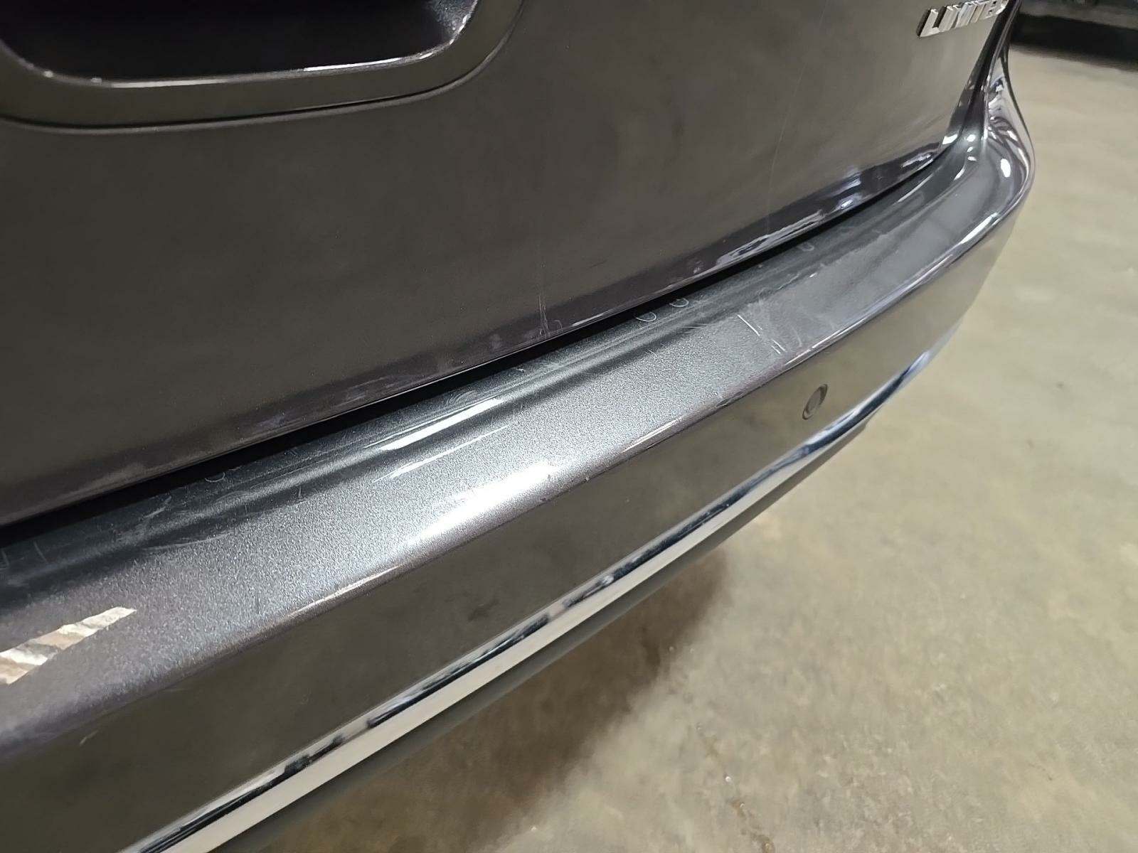 2022 Chrysler Pacifica Limited FWD