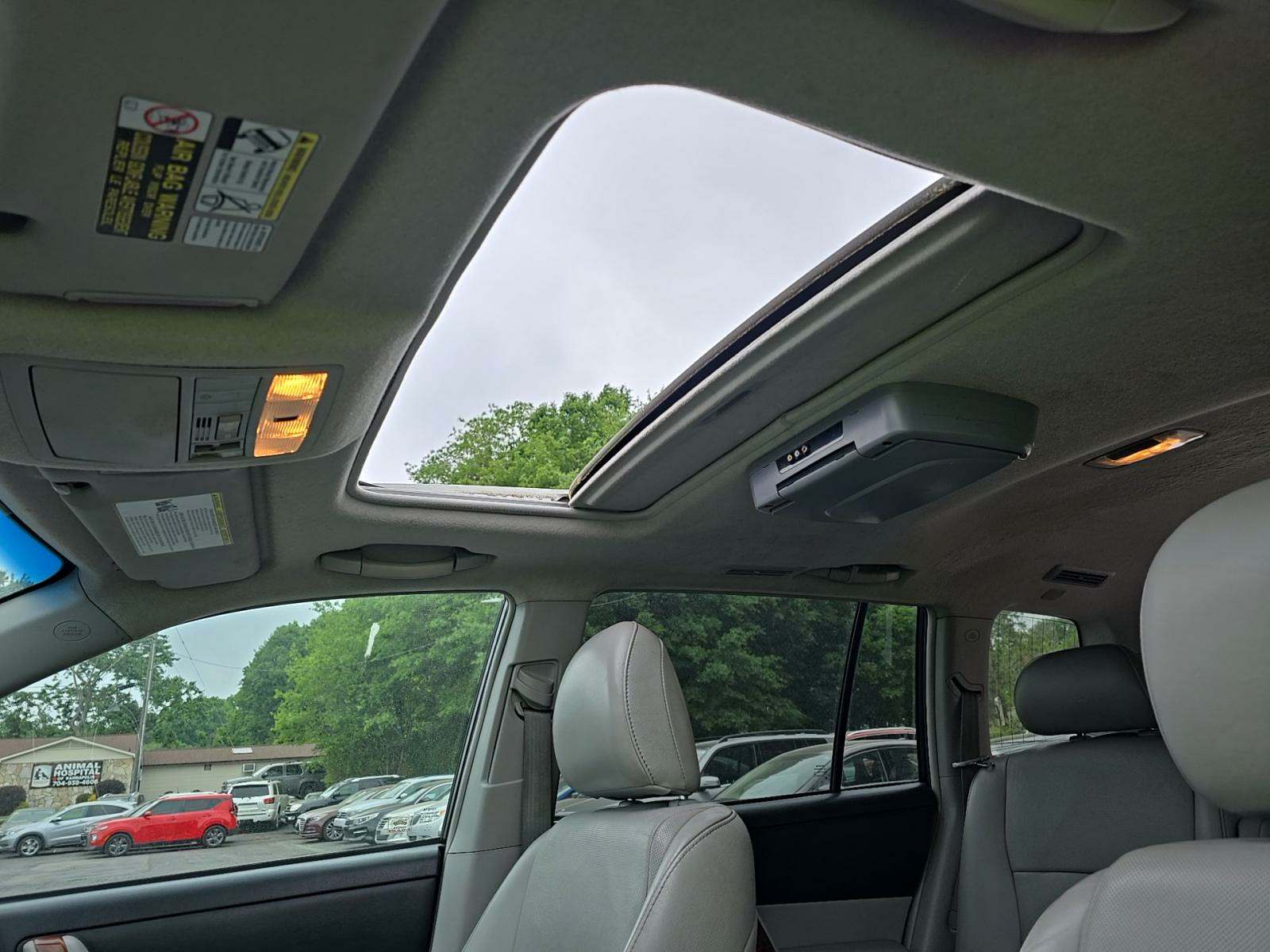 2013 Toyota Highlander Limited FWD