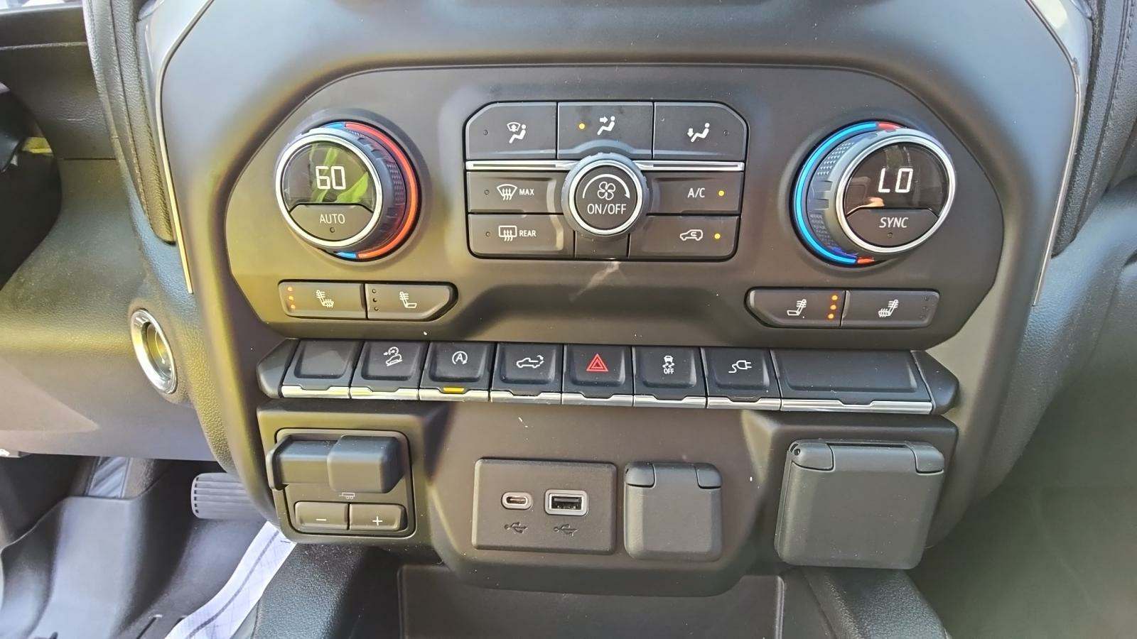 2019 Chevrolet Silverado 1500 RST AWD