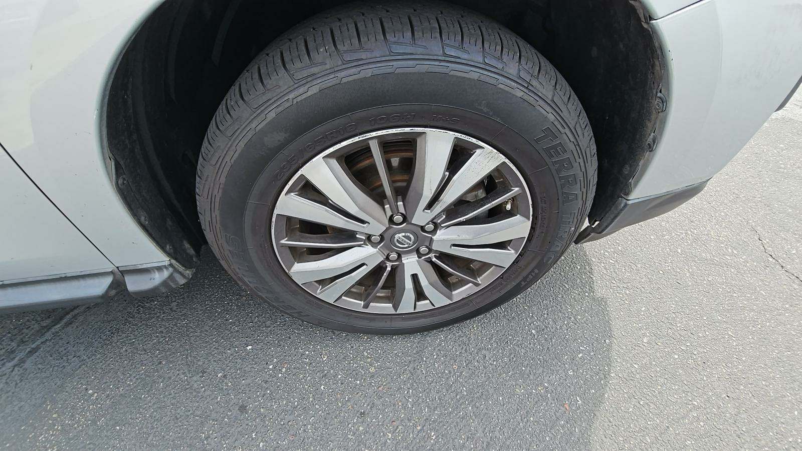 2018 Nissan Pathfinder SL AWD