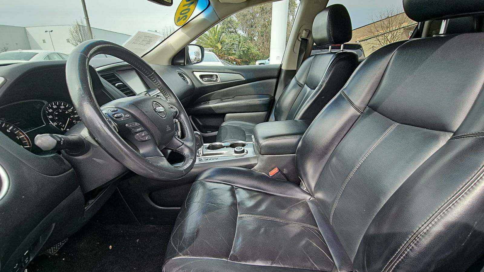 2018 Nissan Pathfinder SL AWD