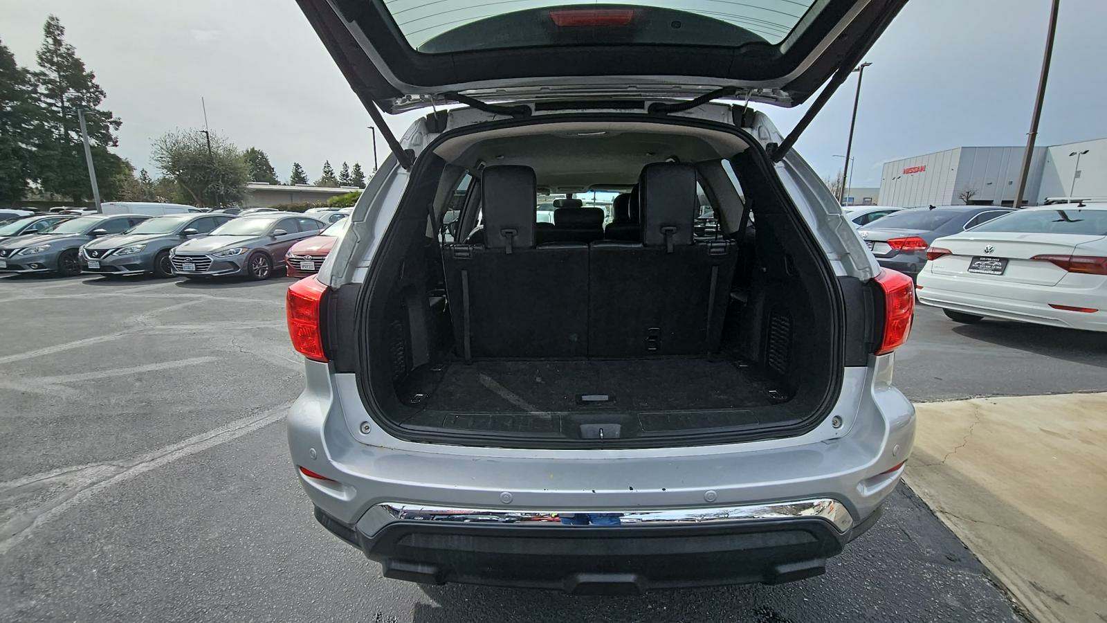 2018 Nissan Pathfinder SL AWD