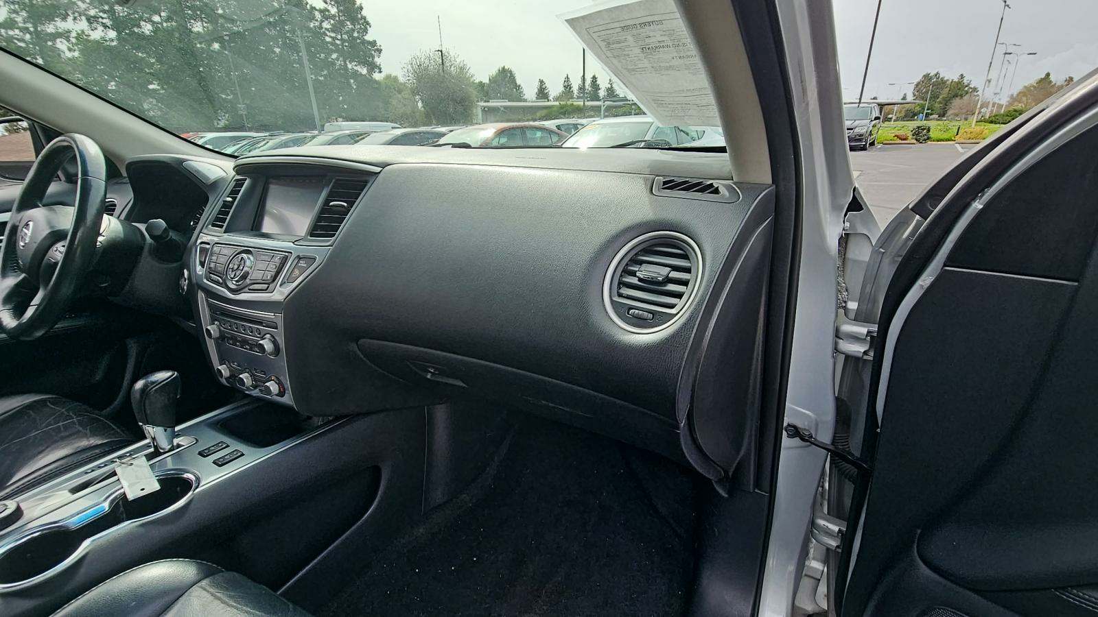 2018 Nissan Pathfinder SL AWD