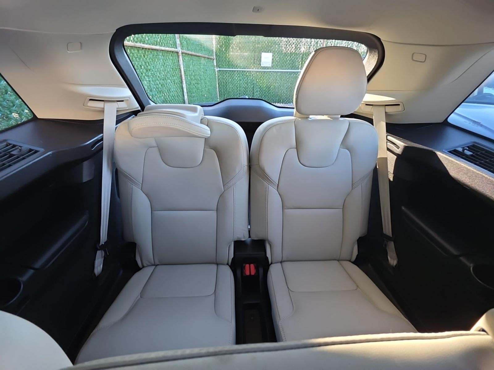 2023 Volvo XC90 B6 Ultimate AWD