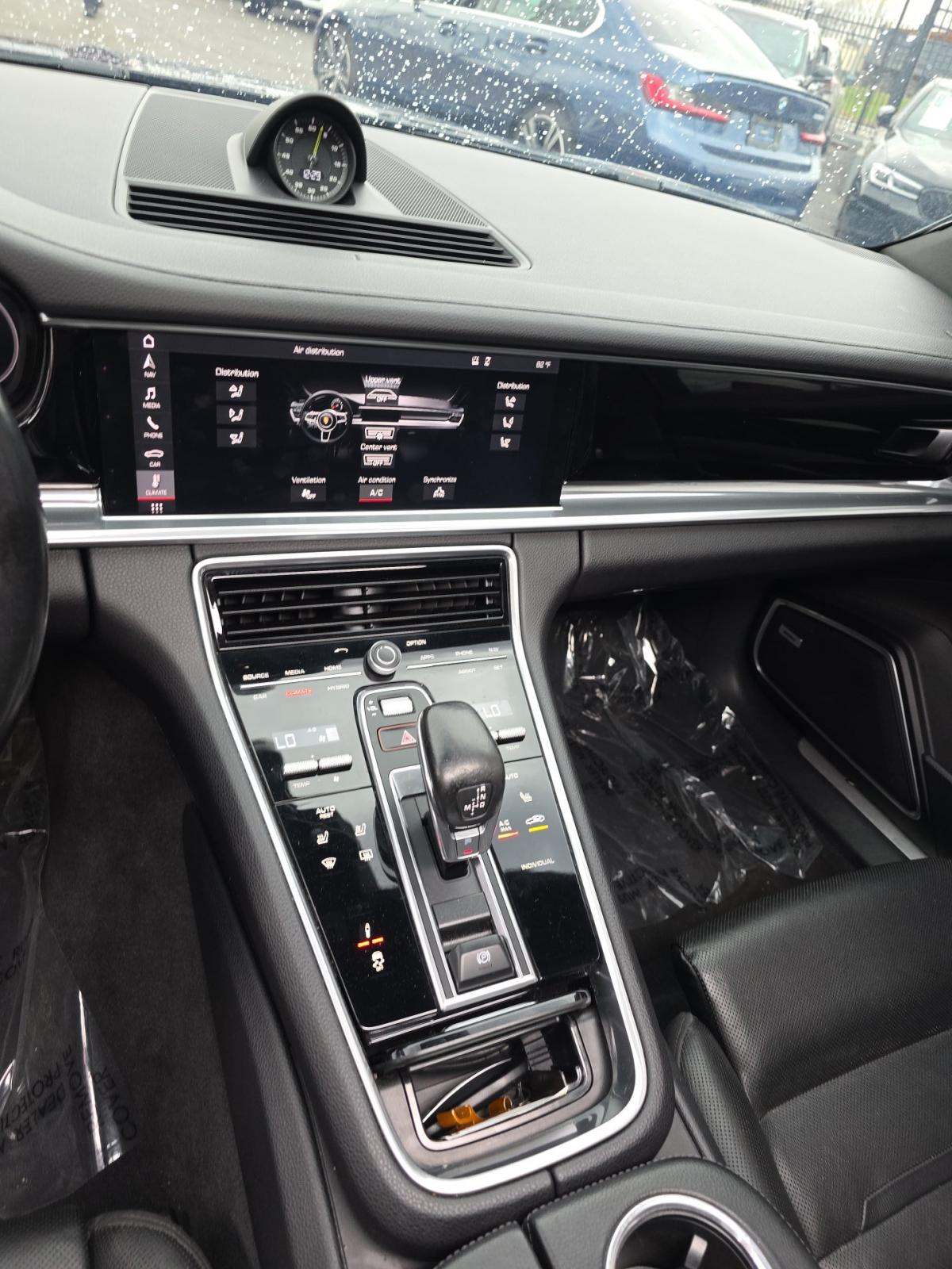 PORSCHE CAYENNE - 10