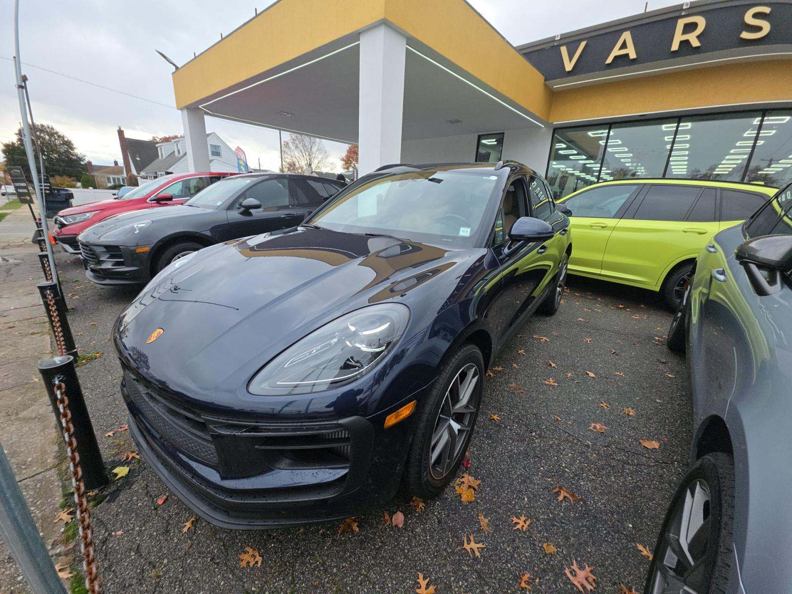 2023 Porsche Macan S AWD