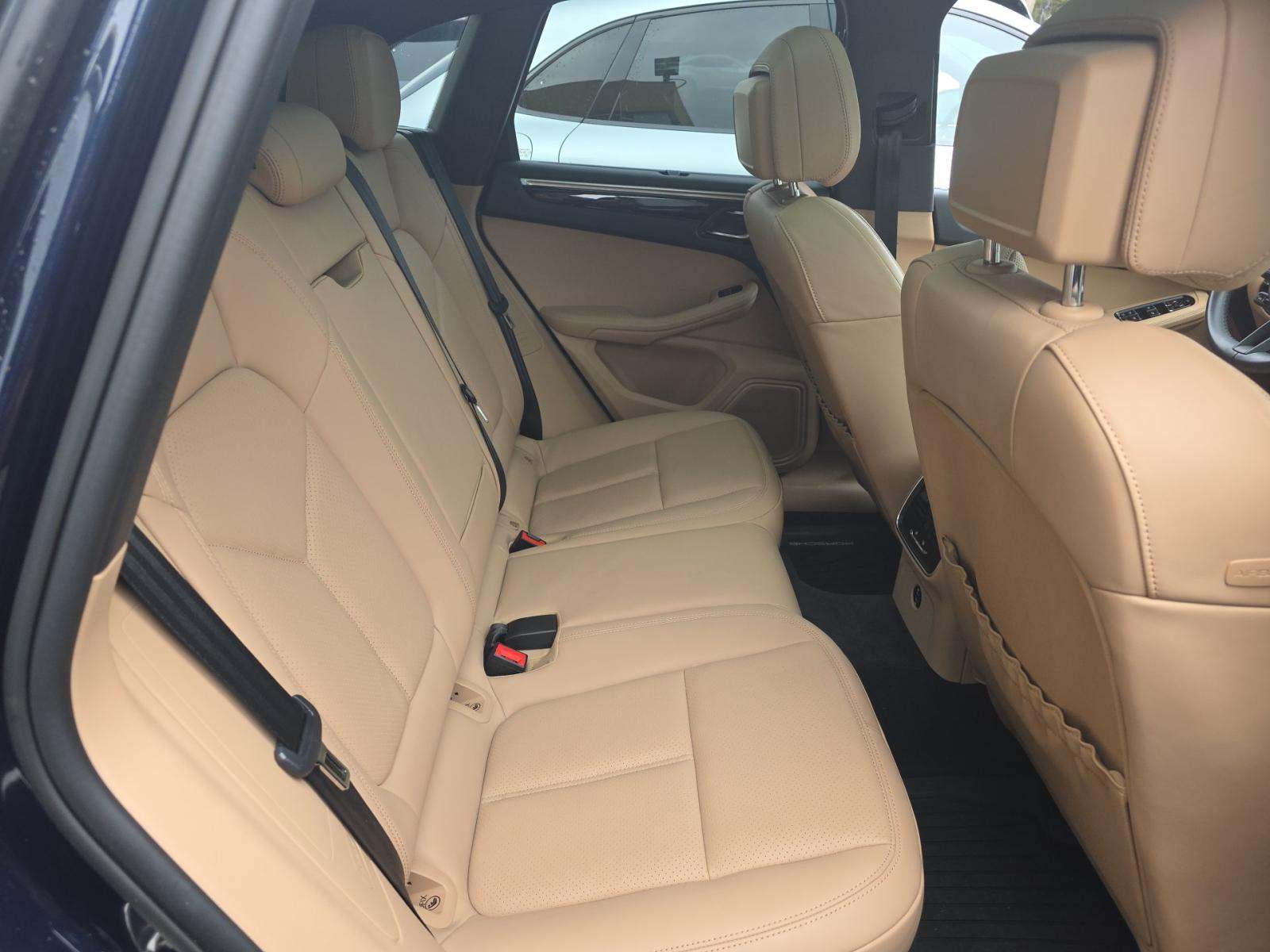 2023 Porsche Macan S AWD