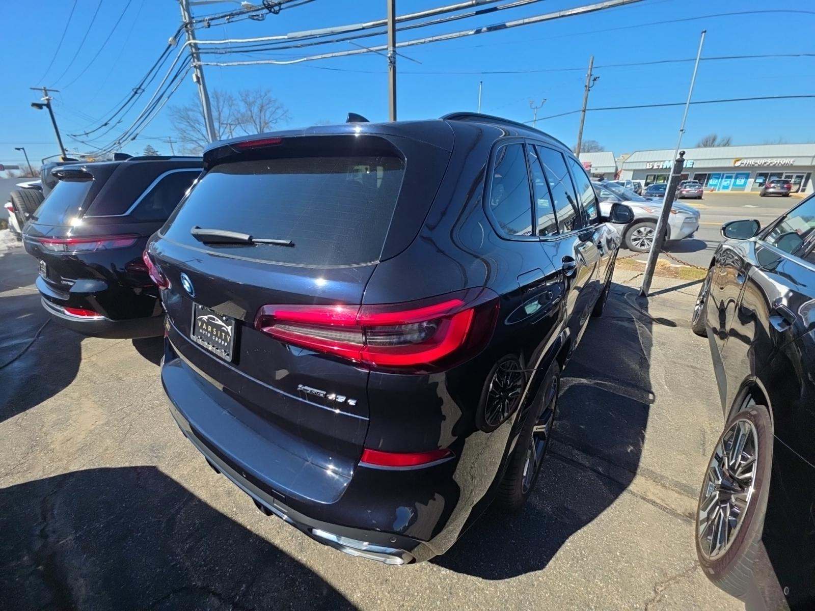 2023 BMW X5 xDrive45e AWD