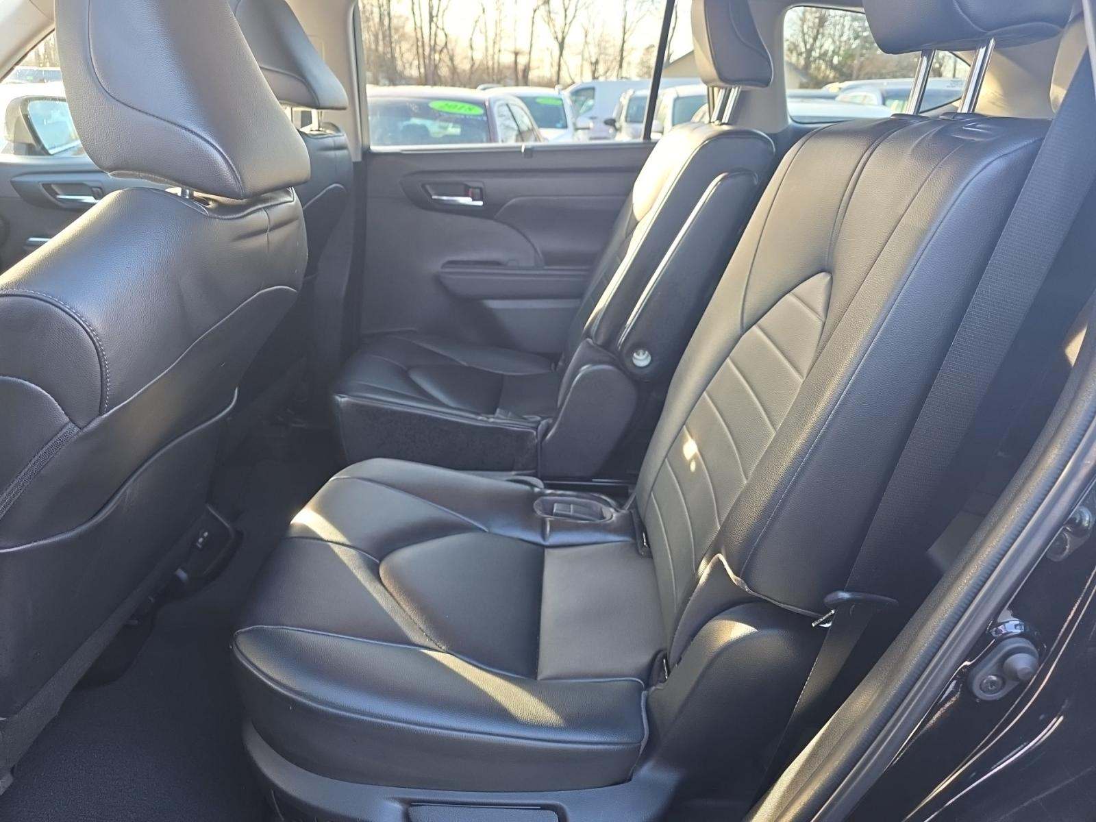 2023 Toyota Highlander XLE AWD