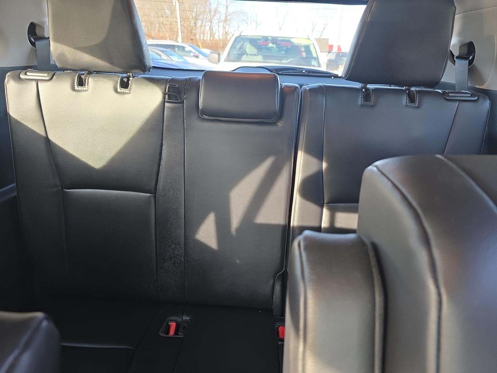 2023 Toyota Highlander XLE AWD