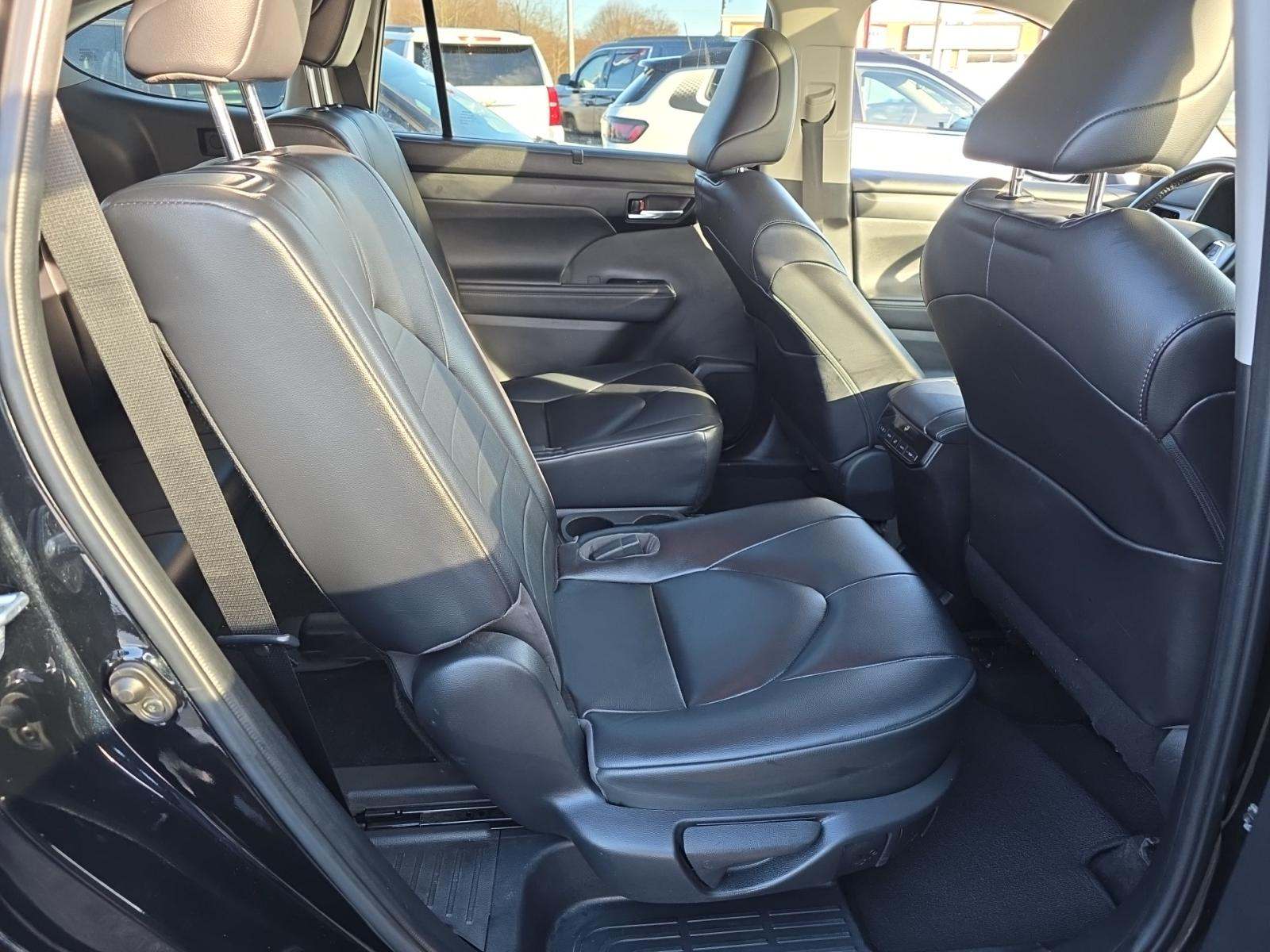 2023 Toyota Highlander XLE AWD