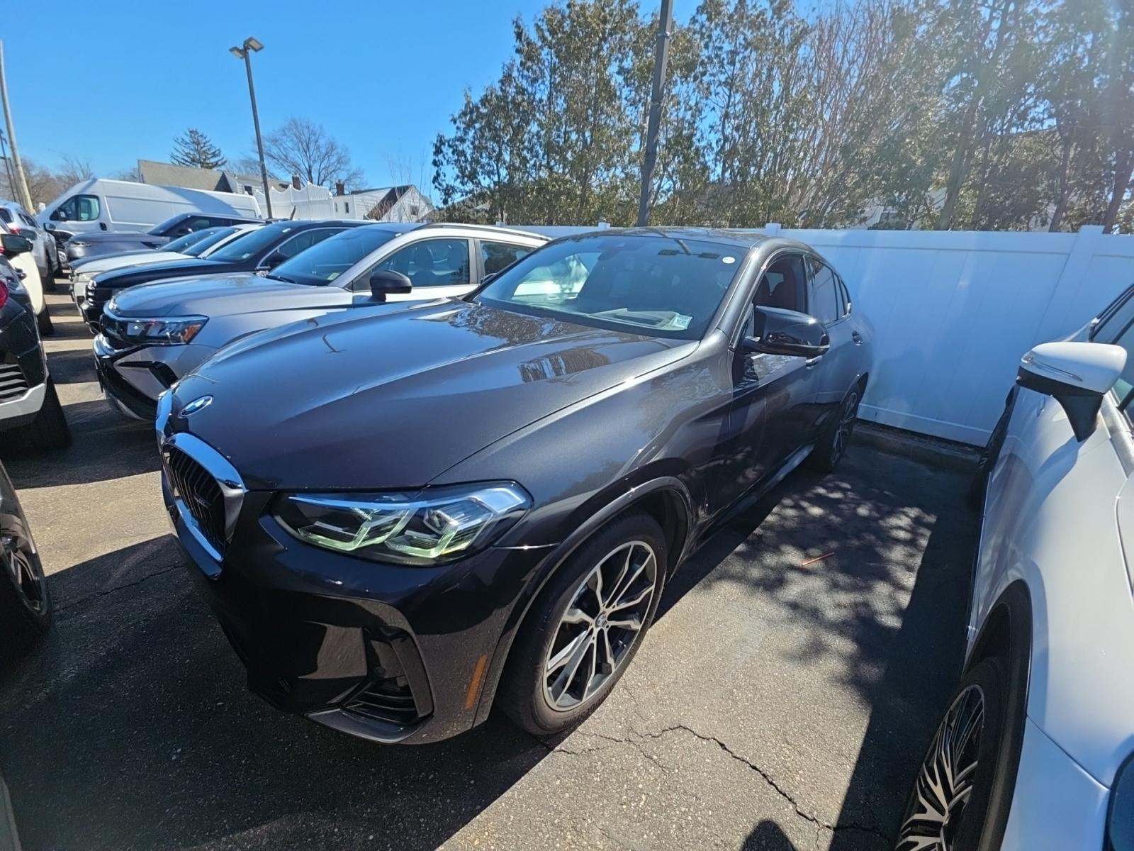 2023 BMW X4 M40i AWD