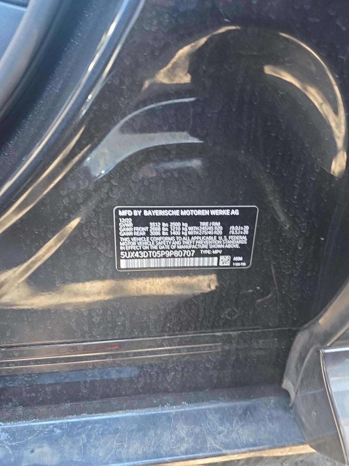 2023 BMW X4 M40i AWD