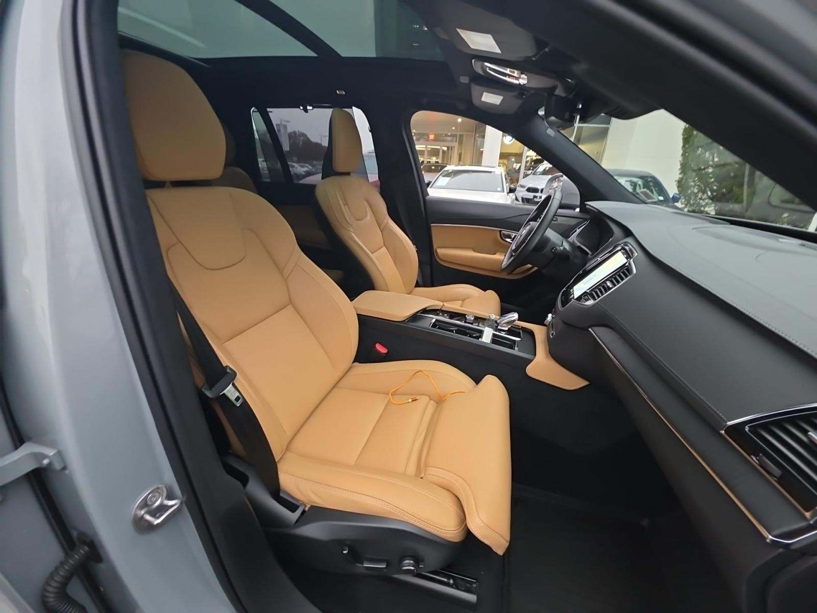 2025 Volvo XC90 B6 Ultra AWD