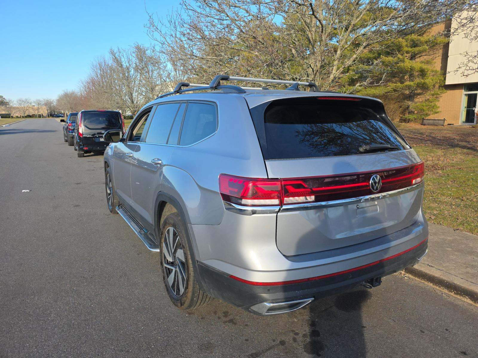 2024 Volkswagen Atlas 2.0T SE FWD