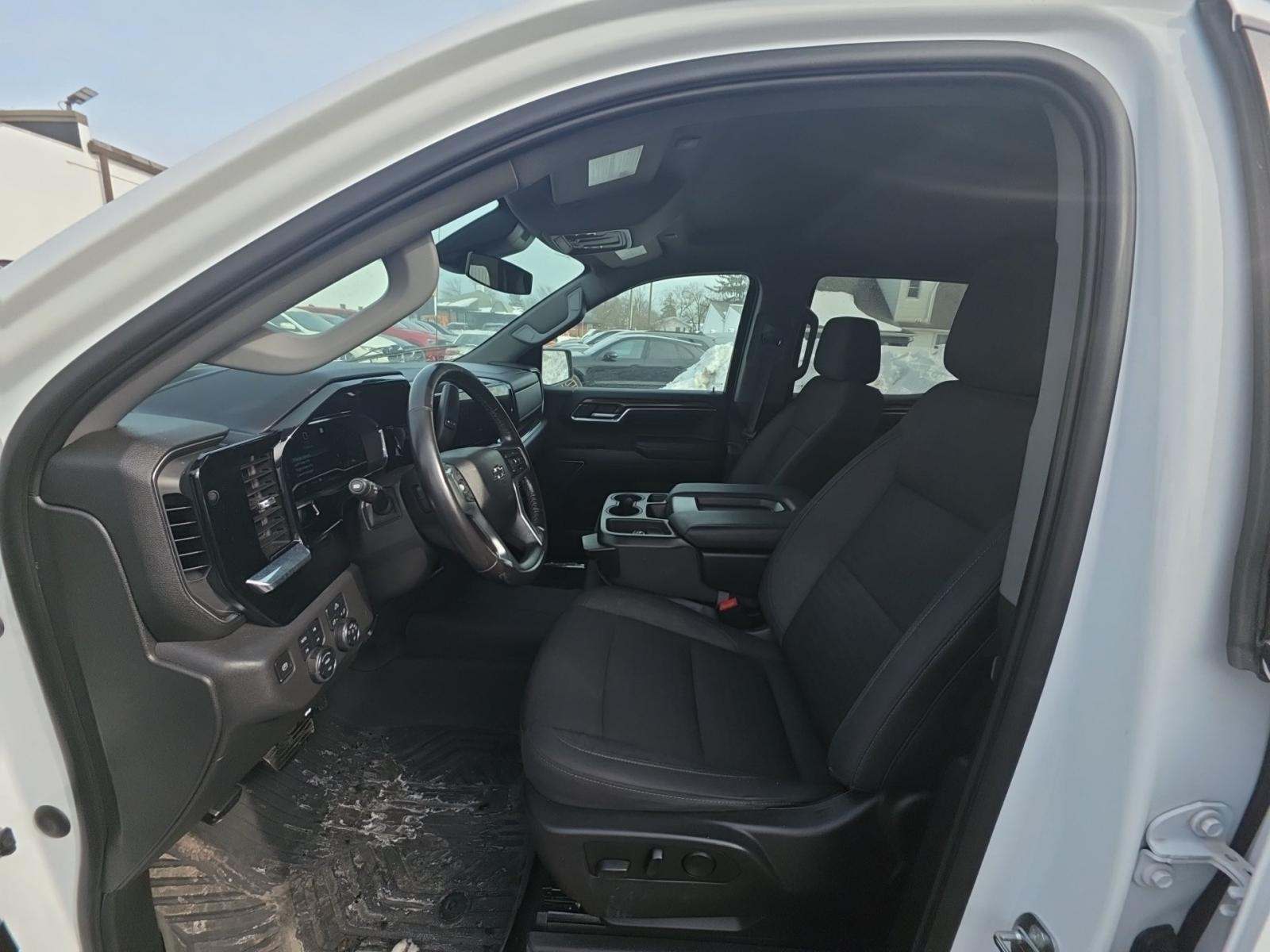 CHEVROLET SILVERADO - 6