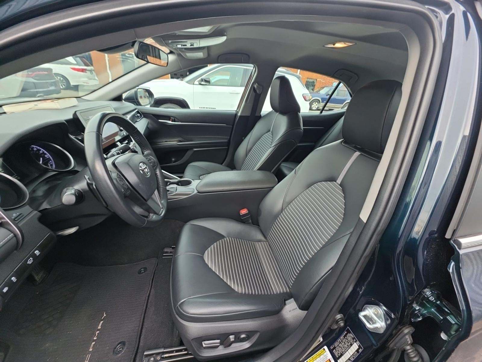 2021 Toyota Camry SE FWD