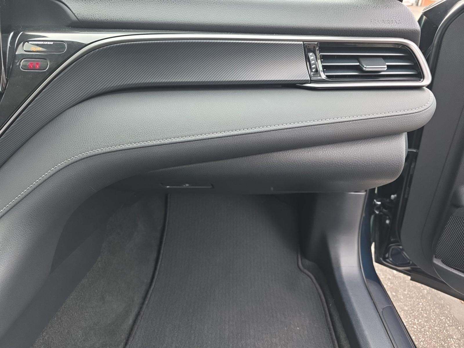 2021 Toyota Camry SE FWD