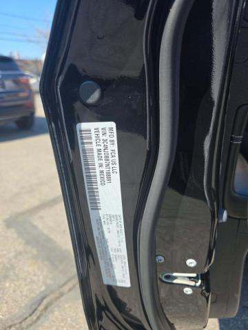 JEEP LATITUDE ALTITUDE EDITION - 5