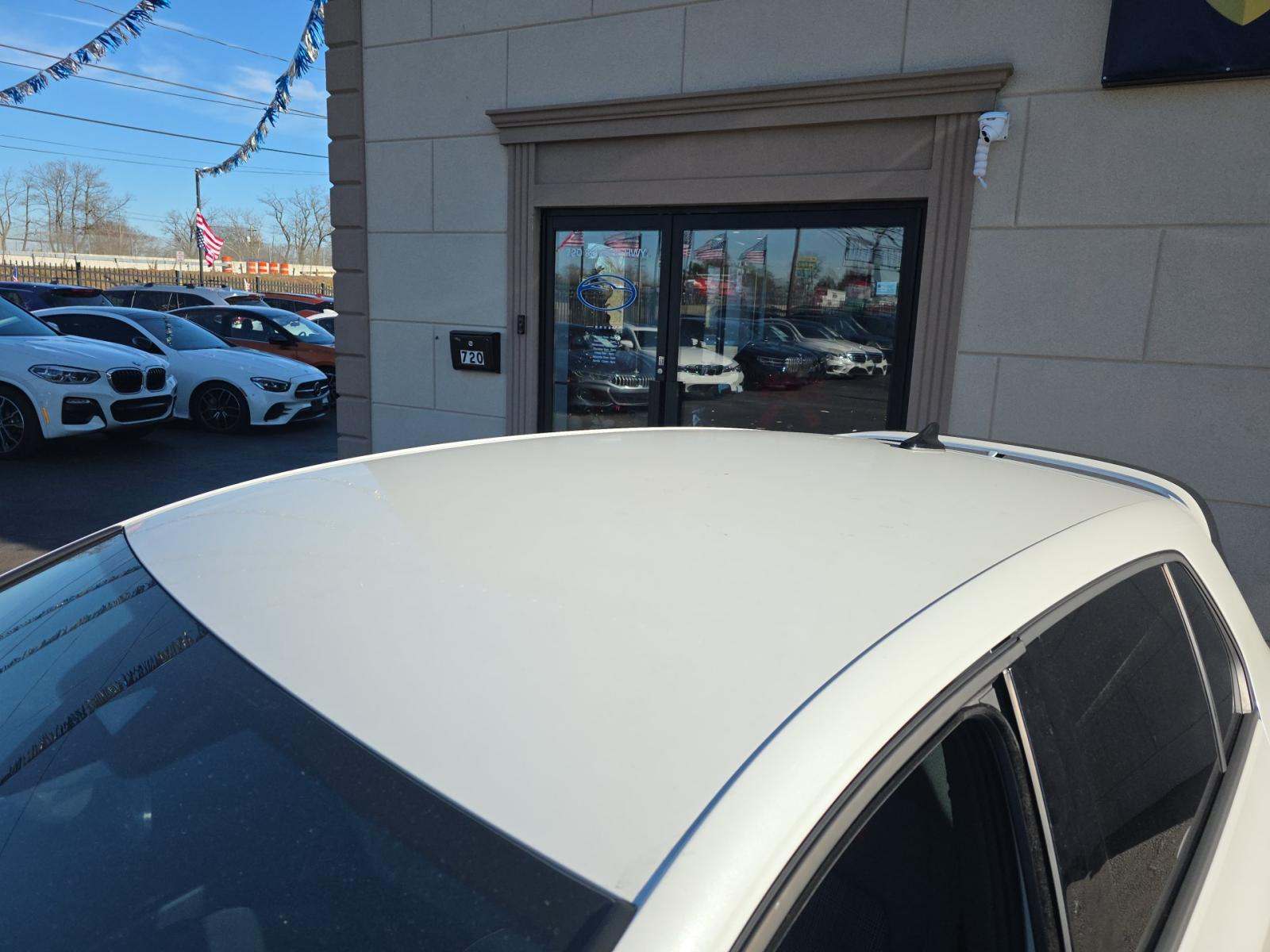 2023 Volkswagen Golf GTI 2.0T S FWD