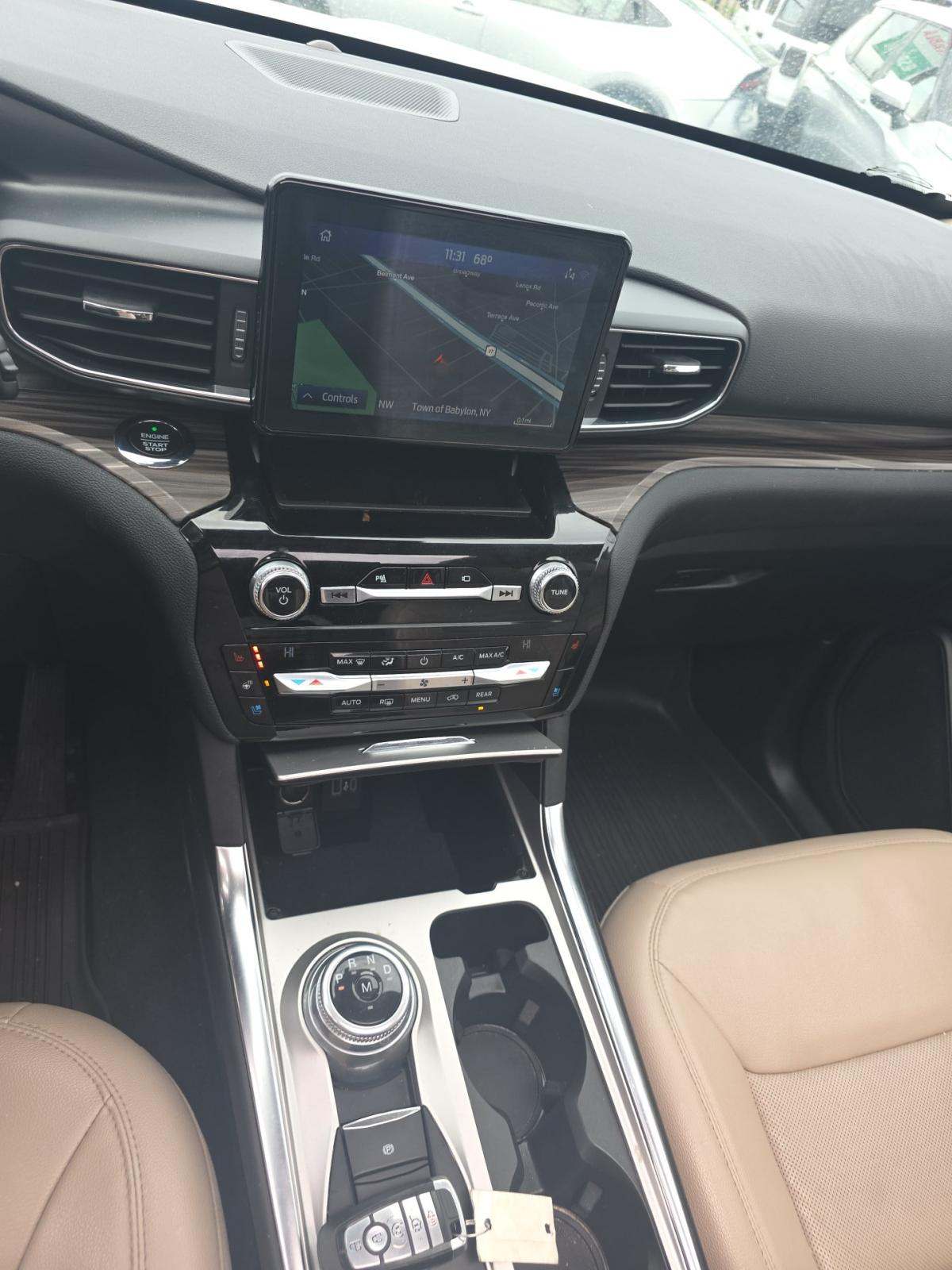 FORD EXPLORER - 10