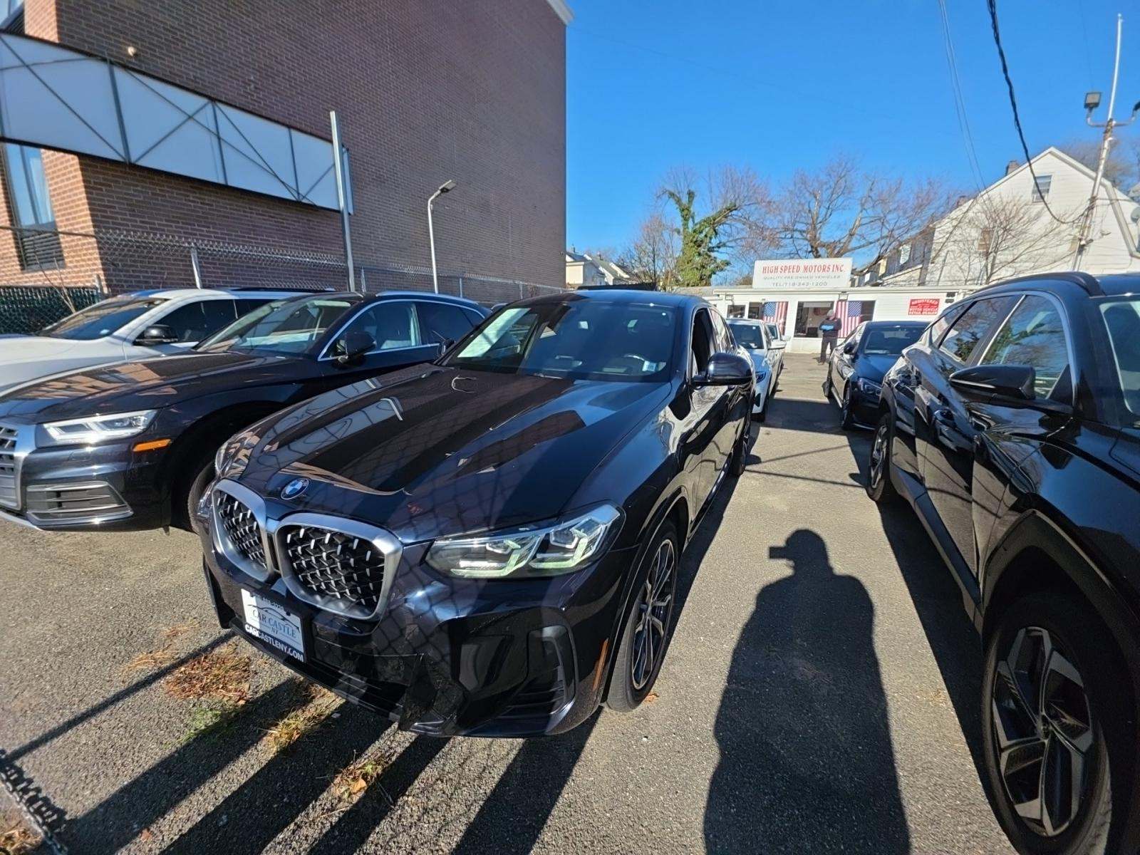 2022 BMW X4 xDrive30i AWD
