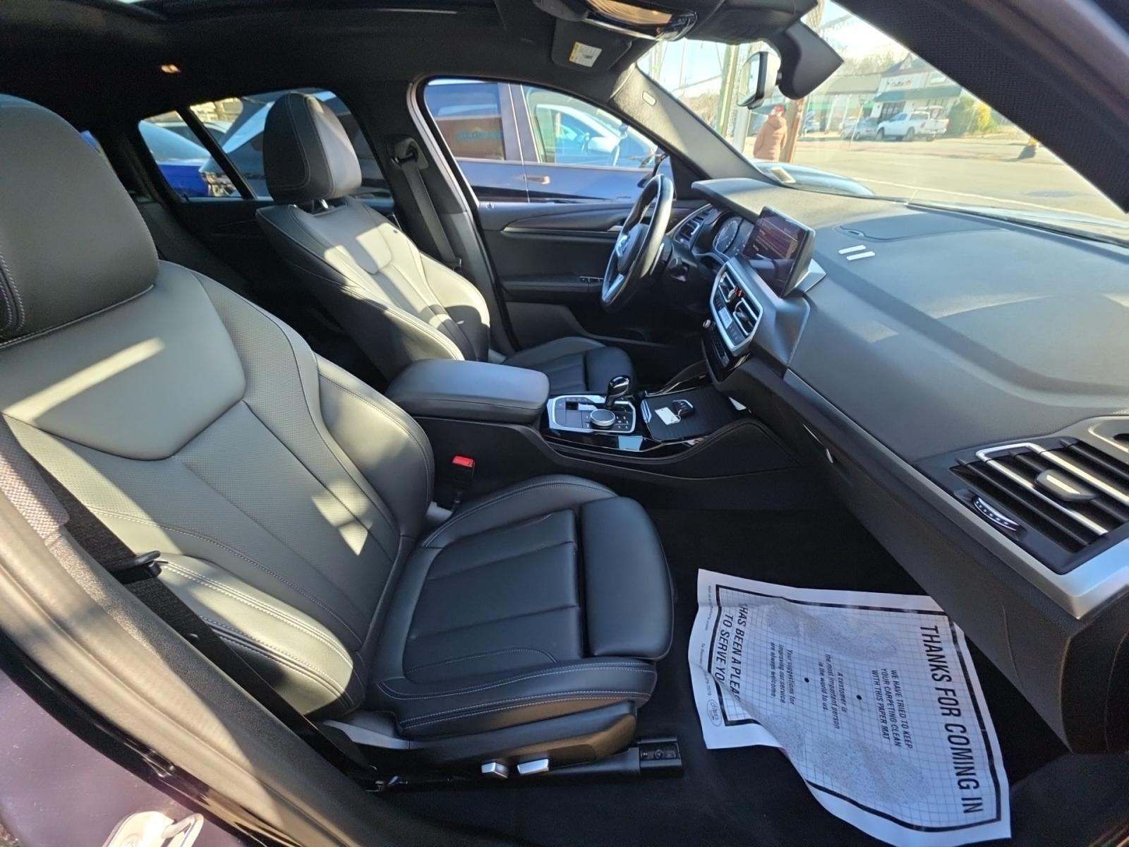 2022 BMW X4 xDrive30i AWD