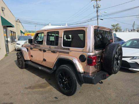 JEEP UNLIMITED SAHARA - 2