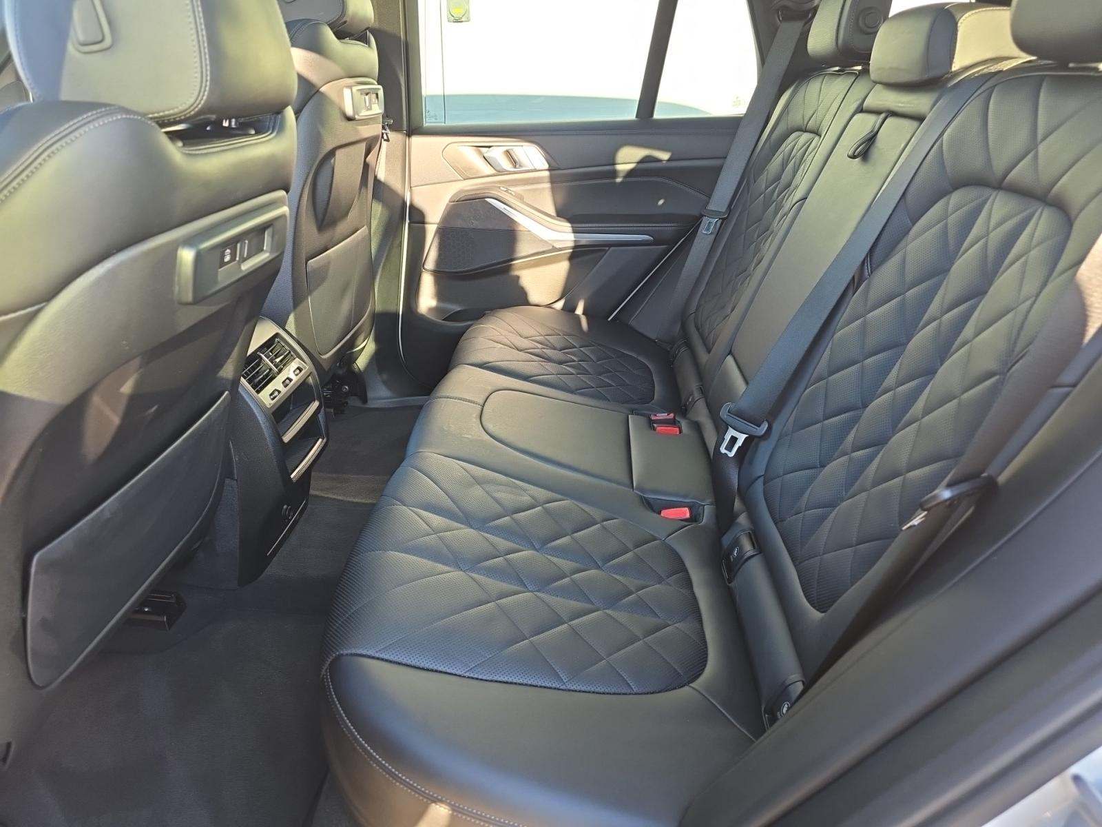 2023 BMW X5 xDrive40i AWD