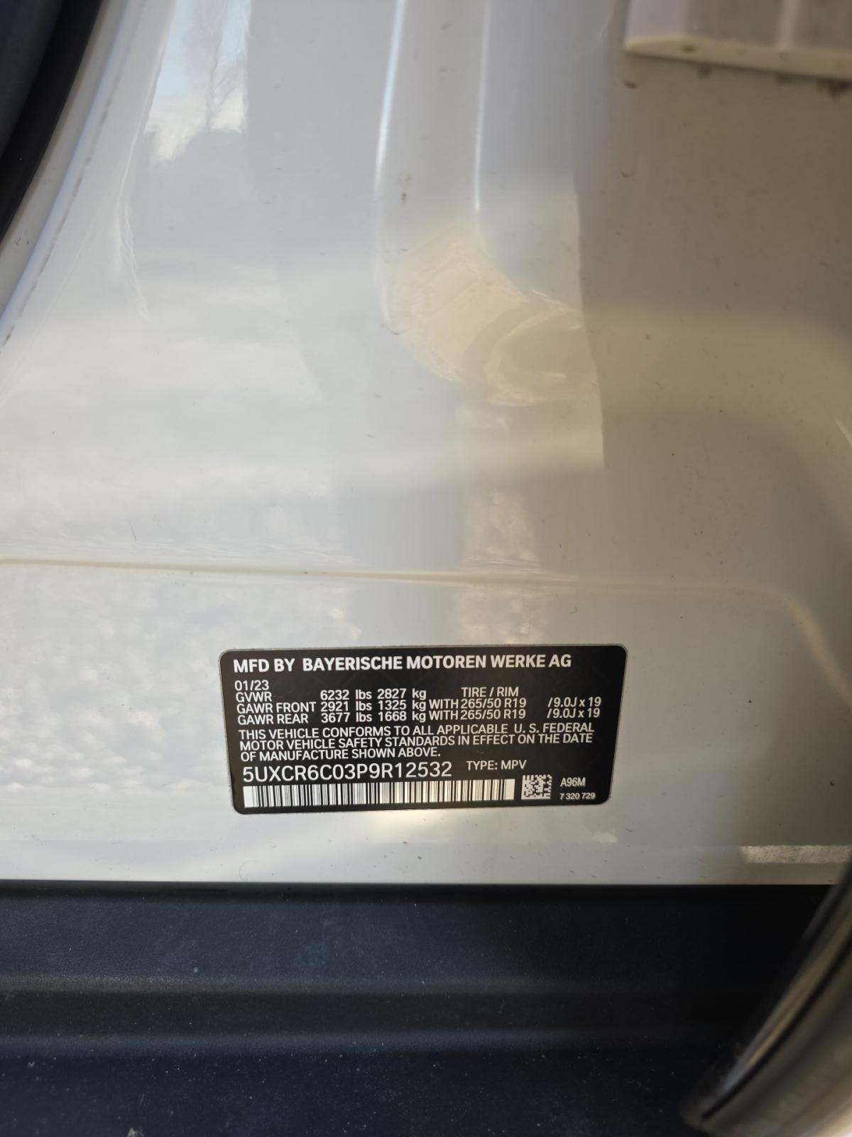 2023 BMW X5 xDrive40i AWD