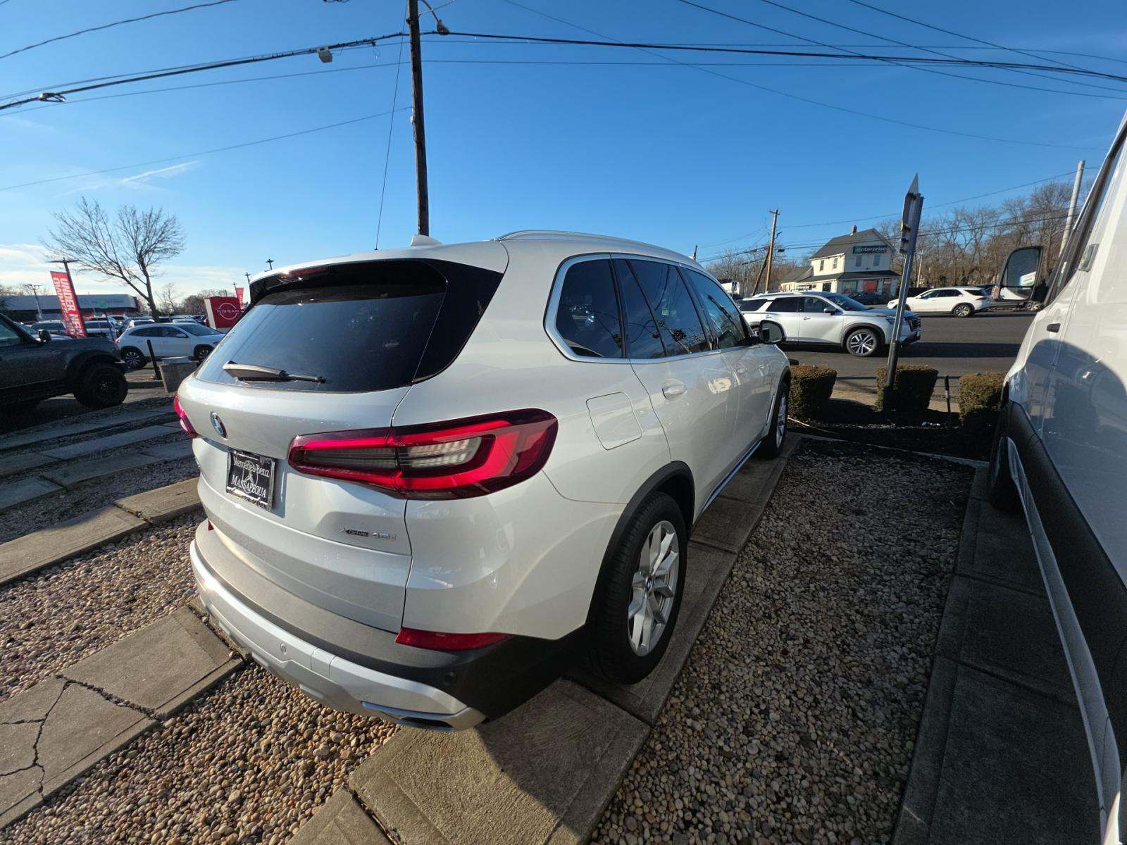 2023 BMW X5 xDrive40i AWD