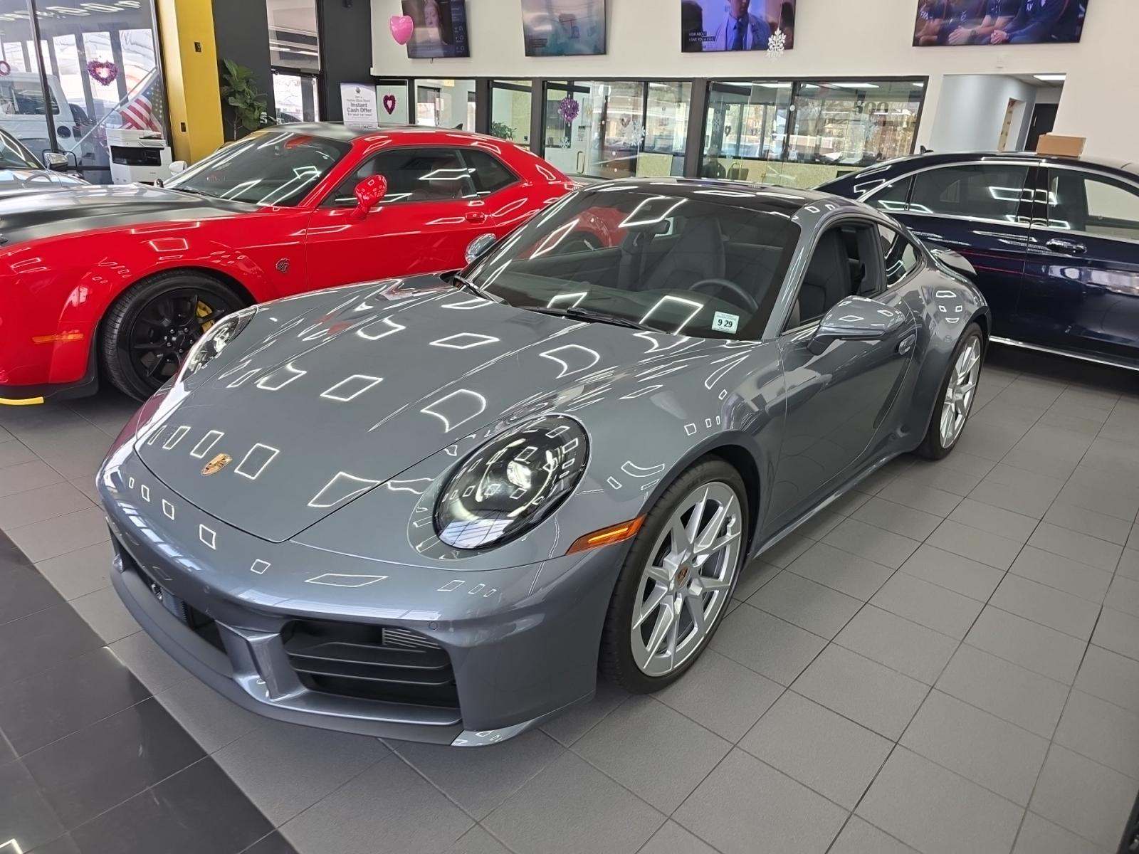 2025 Porsche 911 Carrera RWD