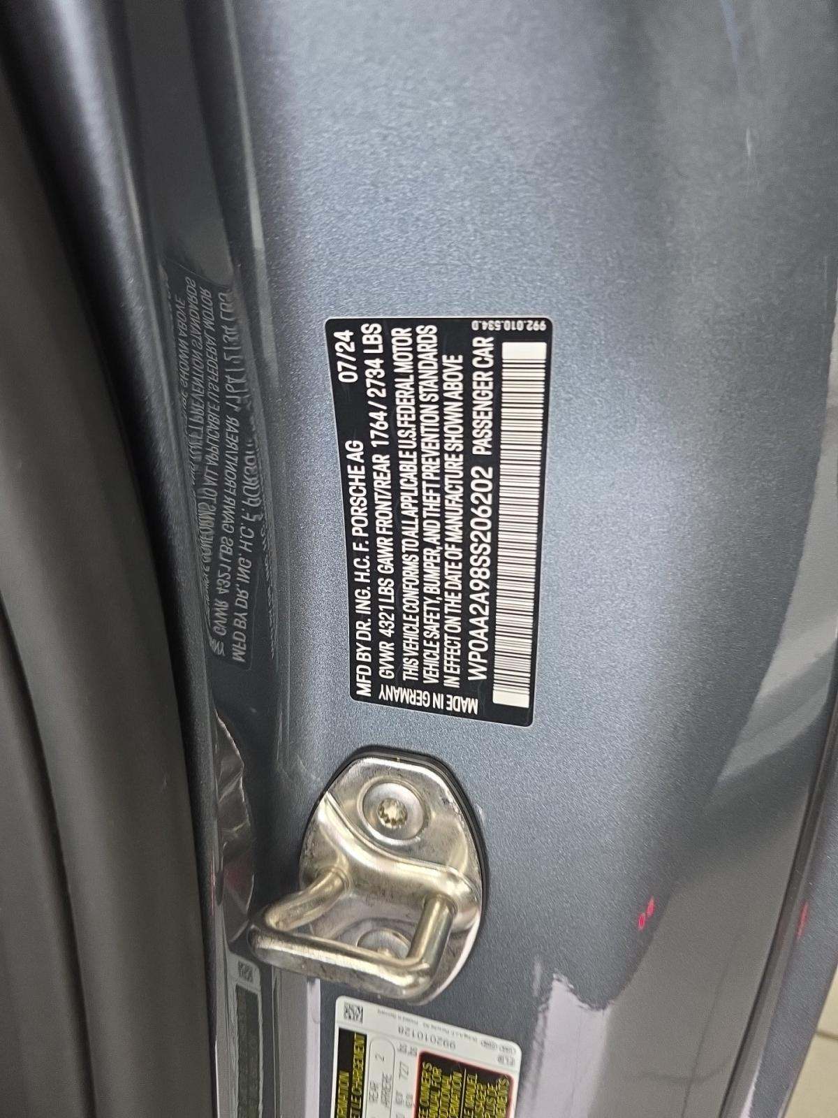 2025 Porsche 911 Carrera RWD