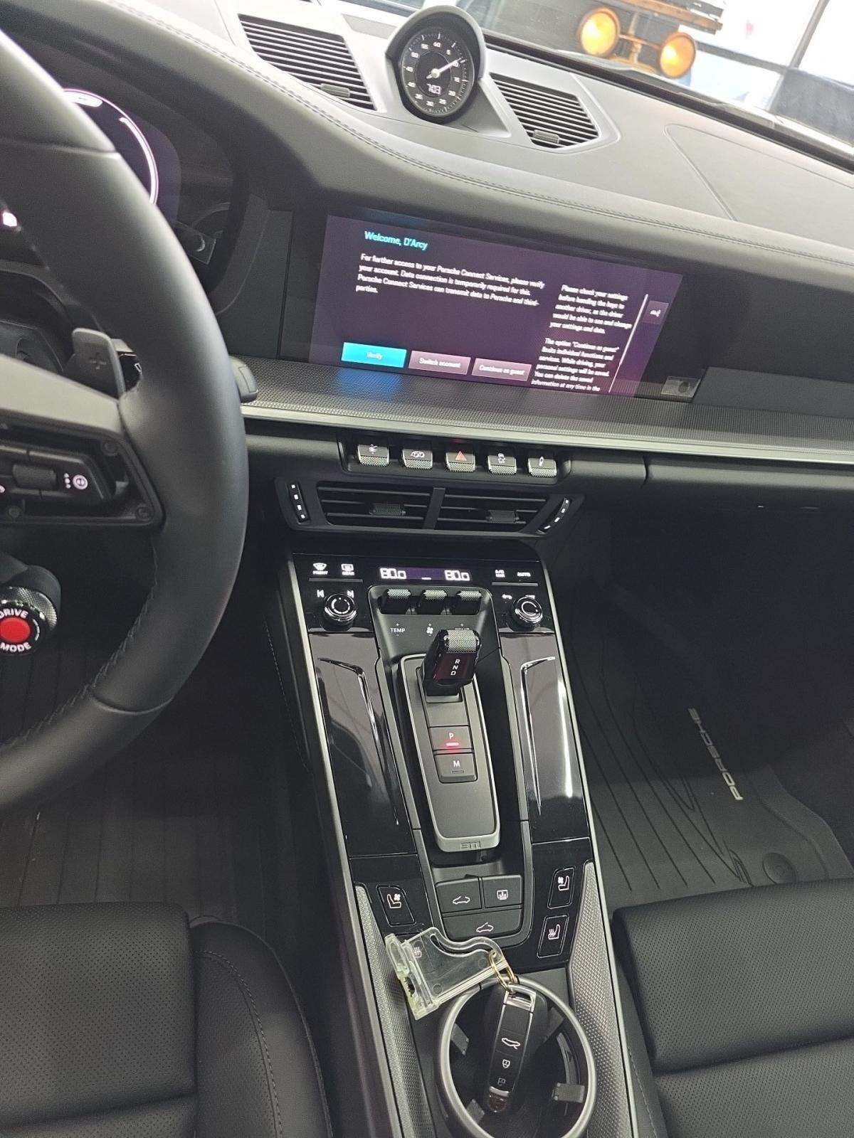 2025 Porsche 911 Carrera RWD