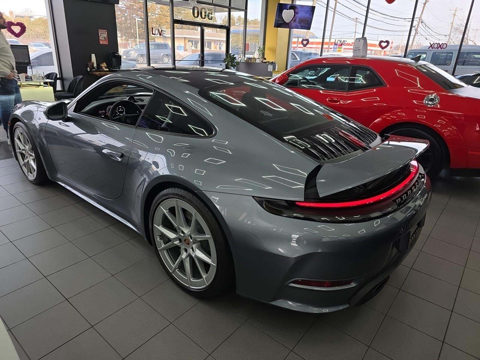 2025 Porsche 911 Carrera RWD