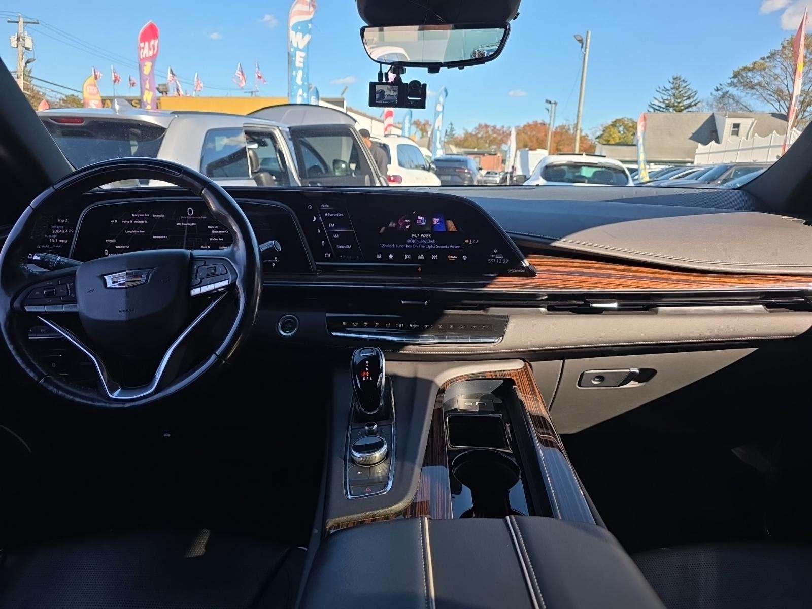 2024 Cadillac Escalade ESV Premium Luxury AWD