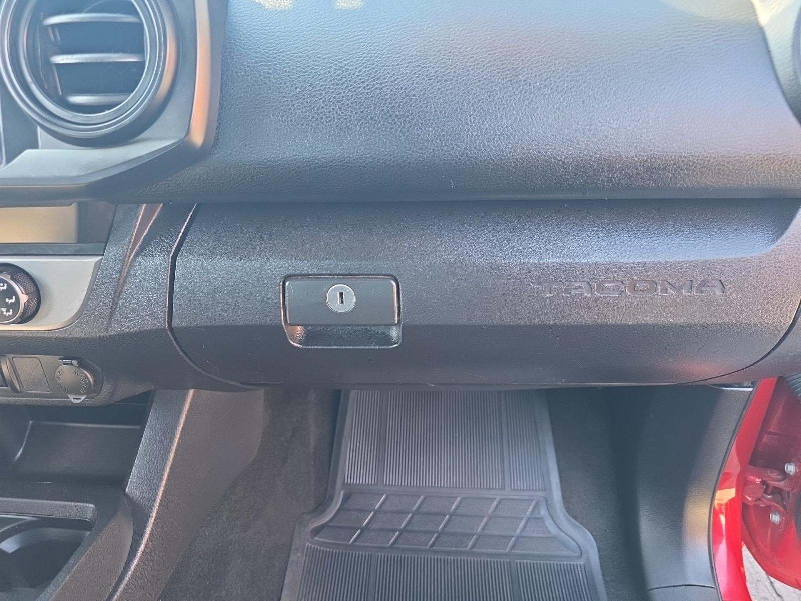 2022 Toyota Tacoma SR AWD