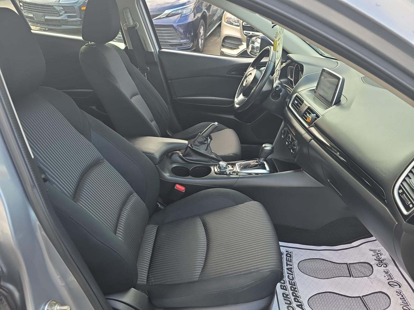 2015 MAZDA MAZDA3 i Touring FWD