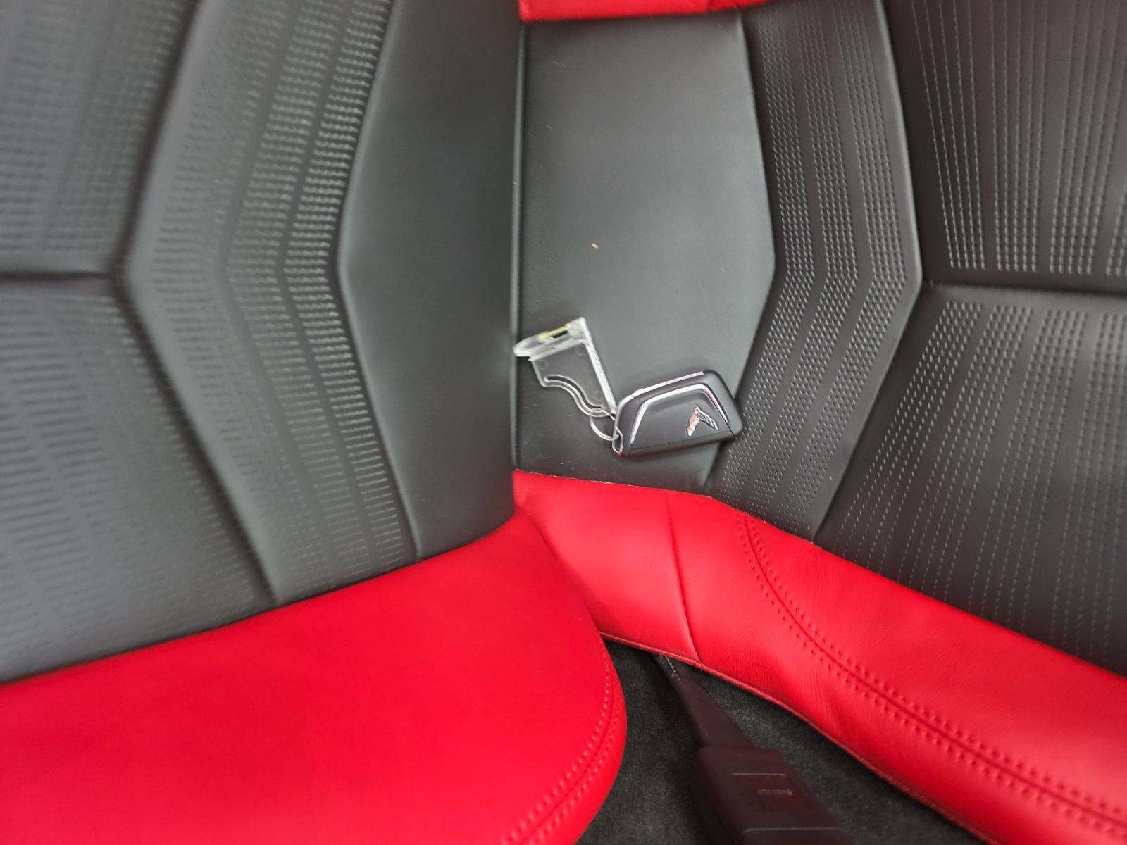 CHEVROLET CORVETTE - 8