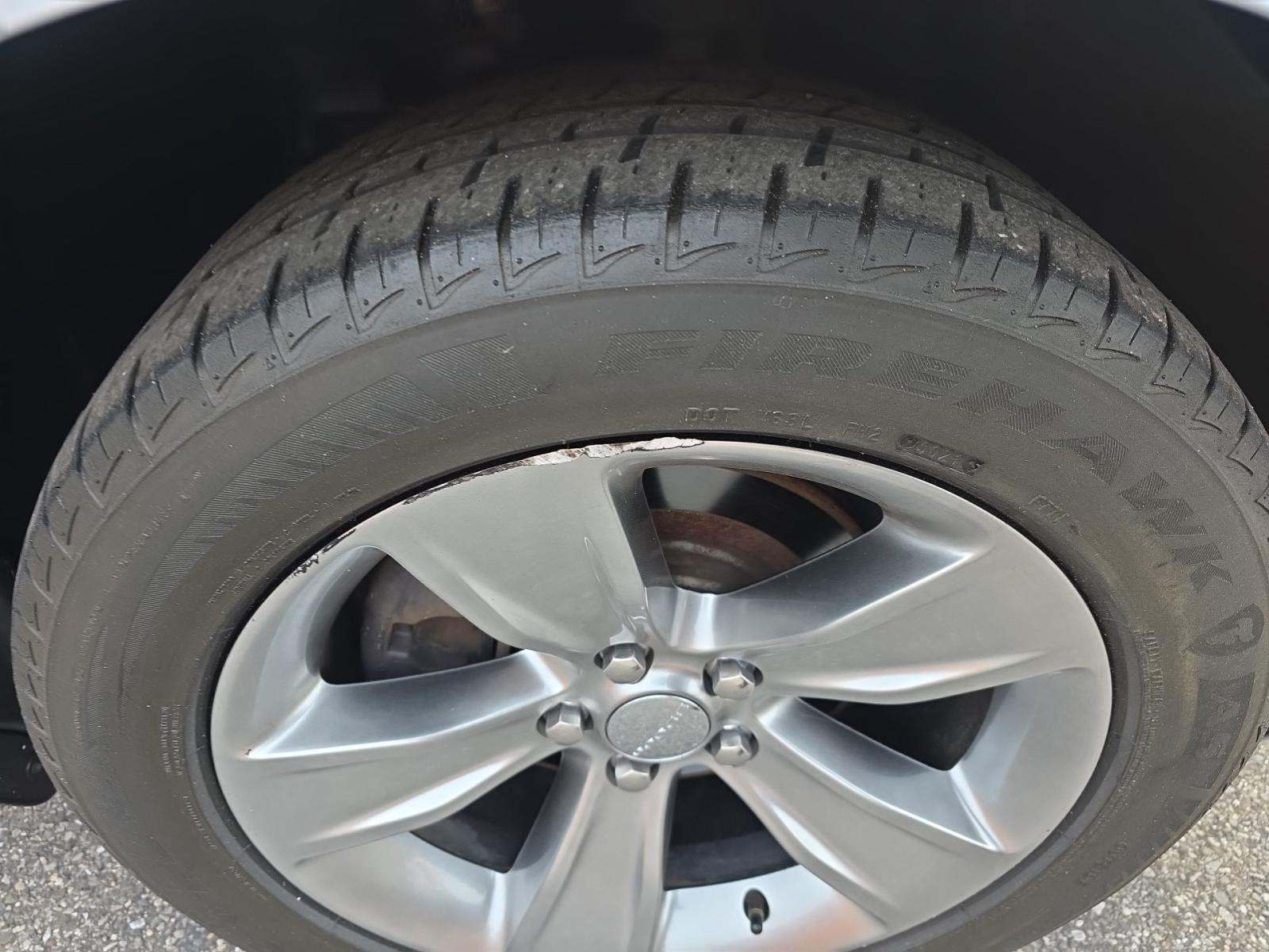 2020 Dodge Challenger SXT RWD