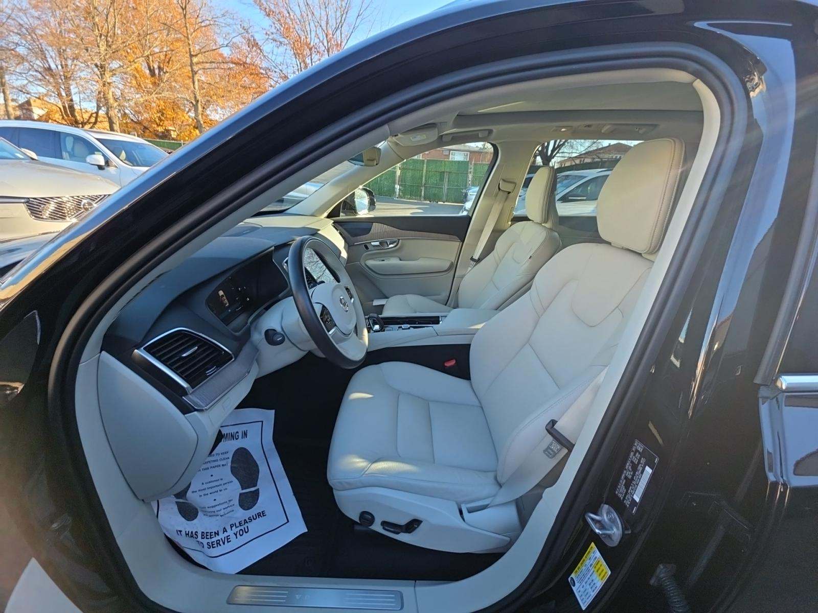 2024 Volvo XC90 B6 Plus AWD