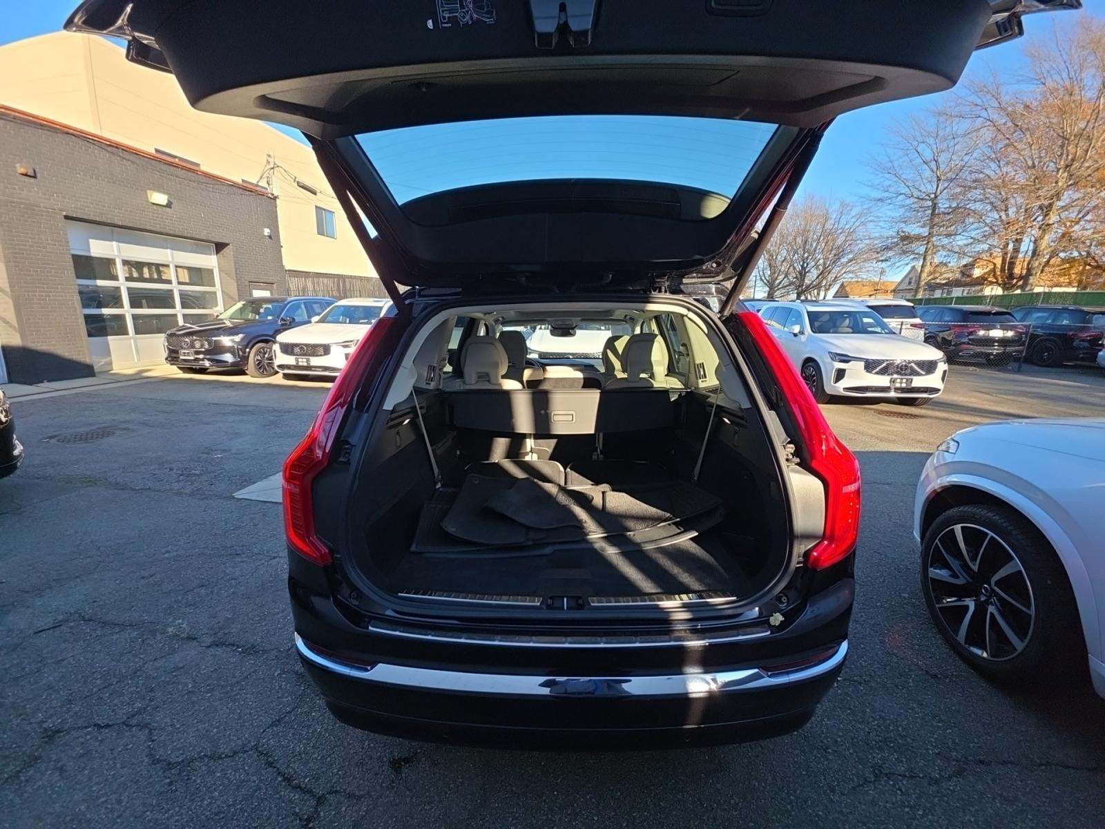 2024 Volvo XC90 B6 Plus AWD