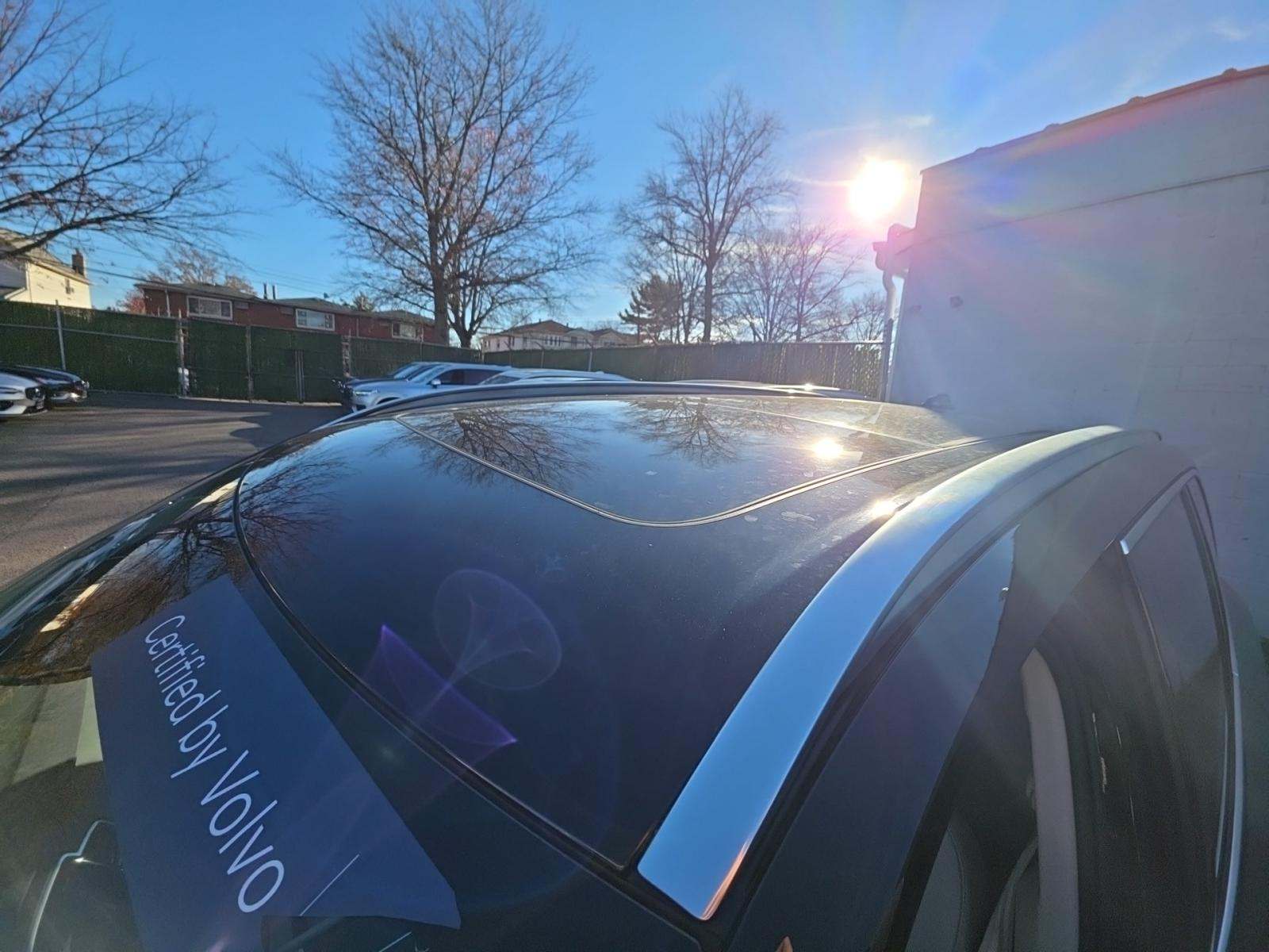 2024 Volvo XC90 B6 Plus AWD