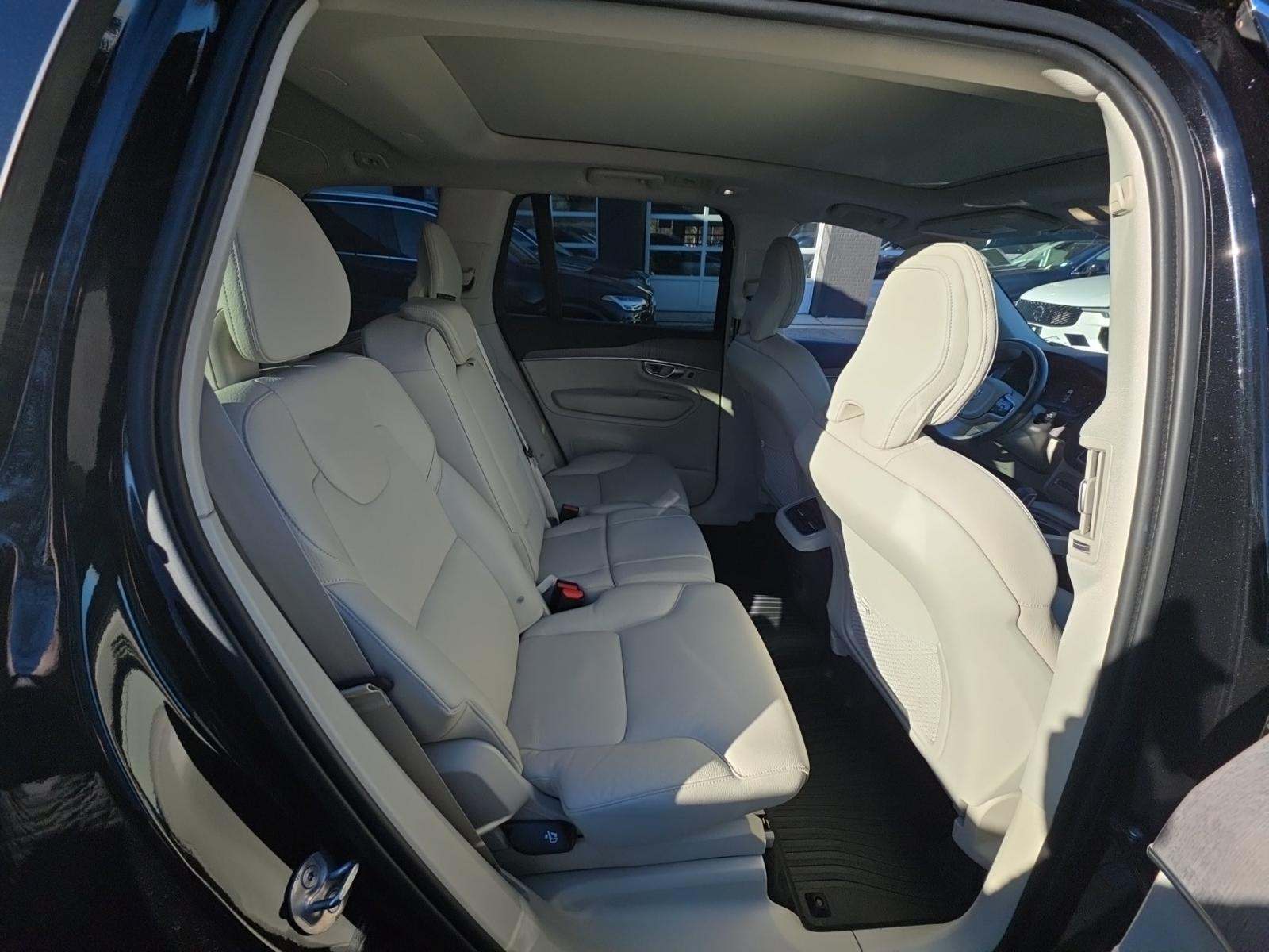 2024 Volvo XC90 B6 Plus AWD