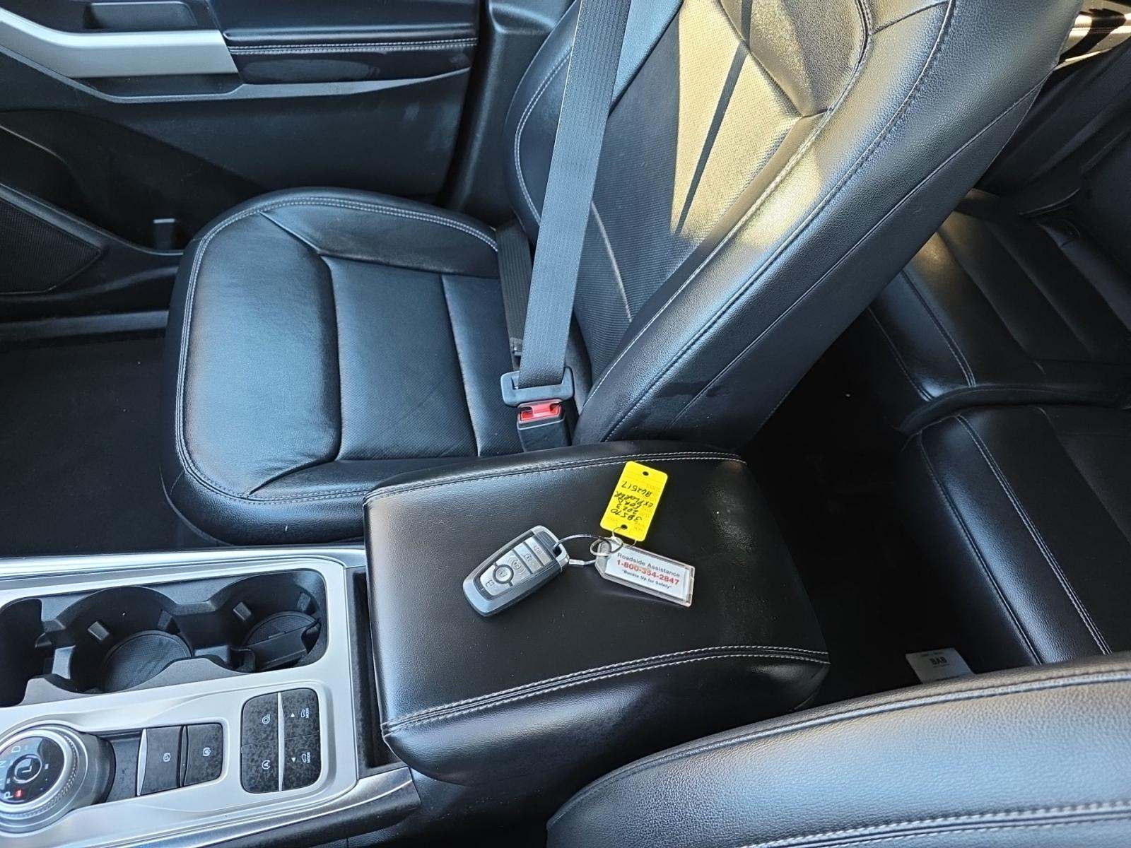 2023 Ford Explorer Limited RWD